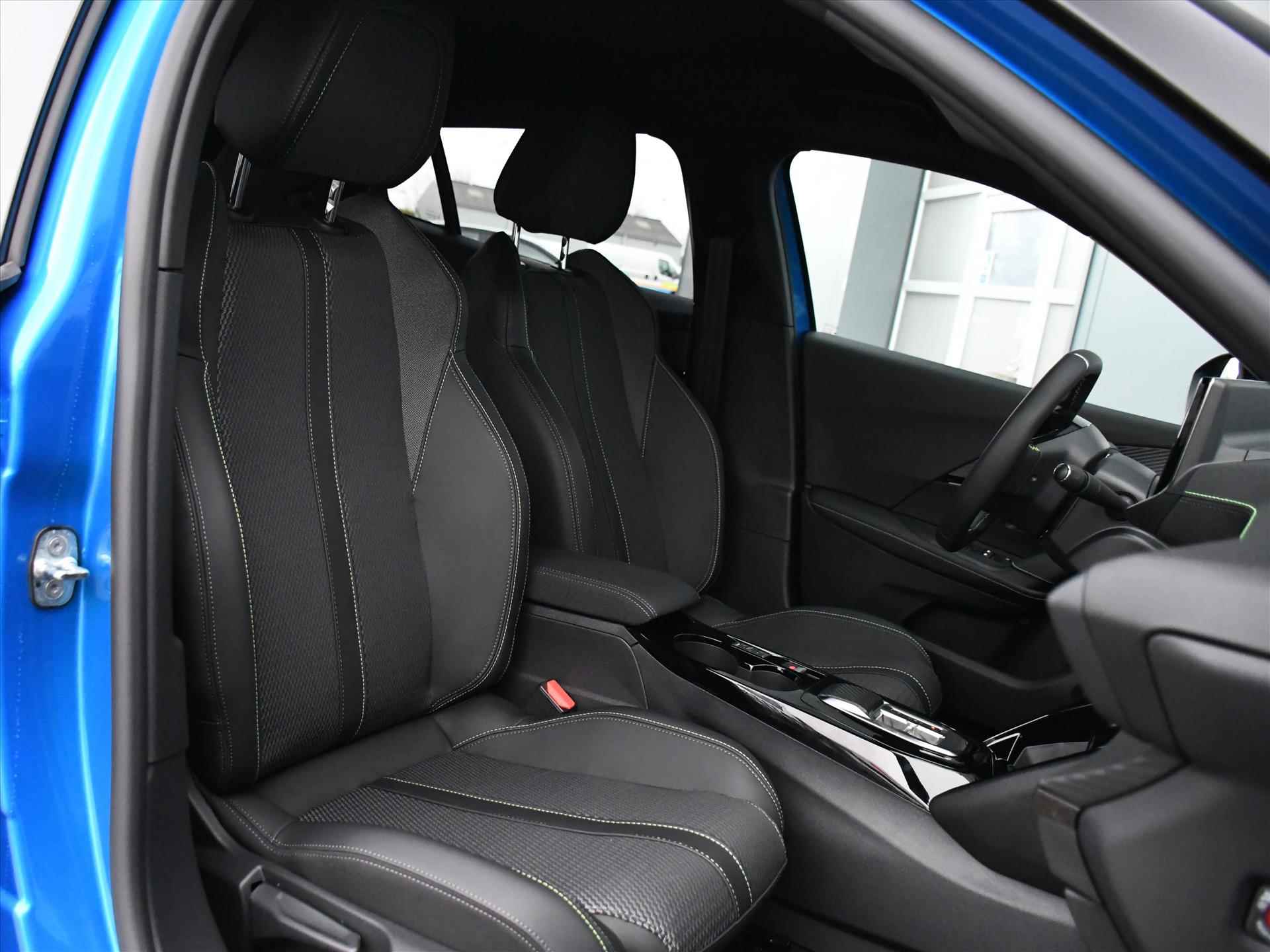 Peugeot e-2008 EV GT 54kWh 156pk Automaat STANDKACHEL | ADAPT. CRUISE | 18''LM | PDC + 360° CAM. | DAB | DODE HOEK | KEYLESS - 8/34