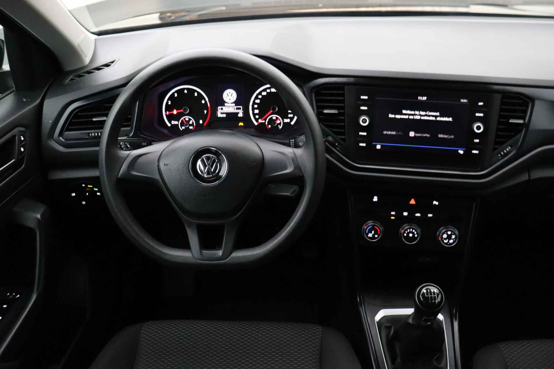 Volkswagen T-Roc 1.0 TSI 116pk | Apple carplay/Android auto | Isofix | Parkeersensoren | Lane assist - 17/31