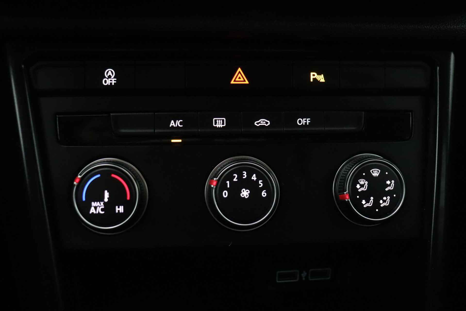 Volkswagen T-Roc 1.0 TSI 116pk | Apple carplay/Android auto | Isofix | Parkeersensoren | Lane assist - 21/31