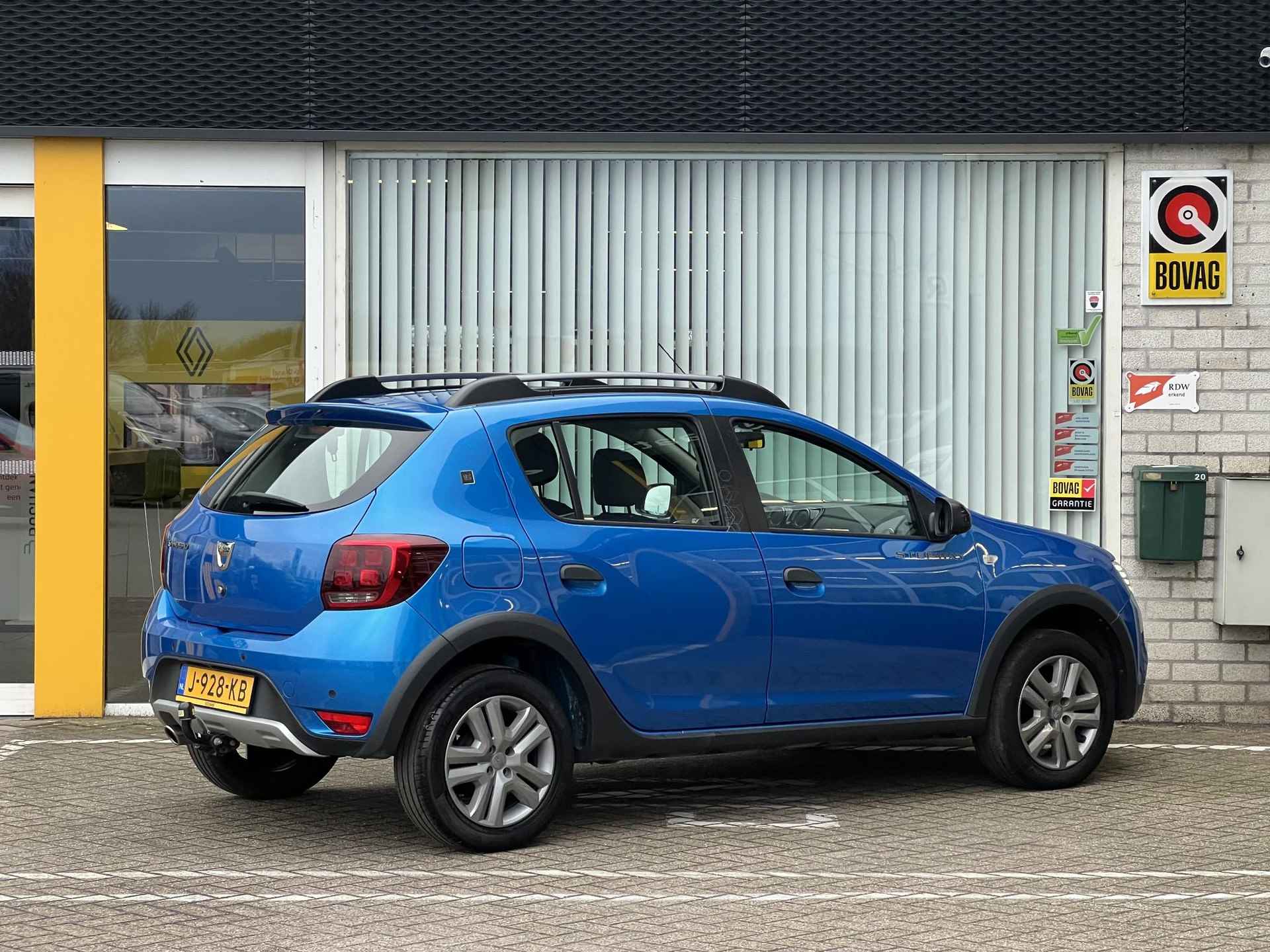 Dacia Sandero 1.0 TCe Bi-Fuel Stepway Serie Limitee 15th Anniv. | Trekhaak | Navigatie | Achteruitrijcamera | Climate Control | Cruise Control | Parkeersensoren | DAB | - 27/32