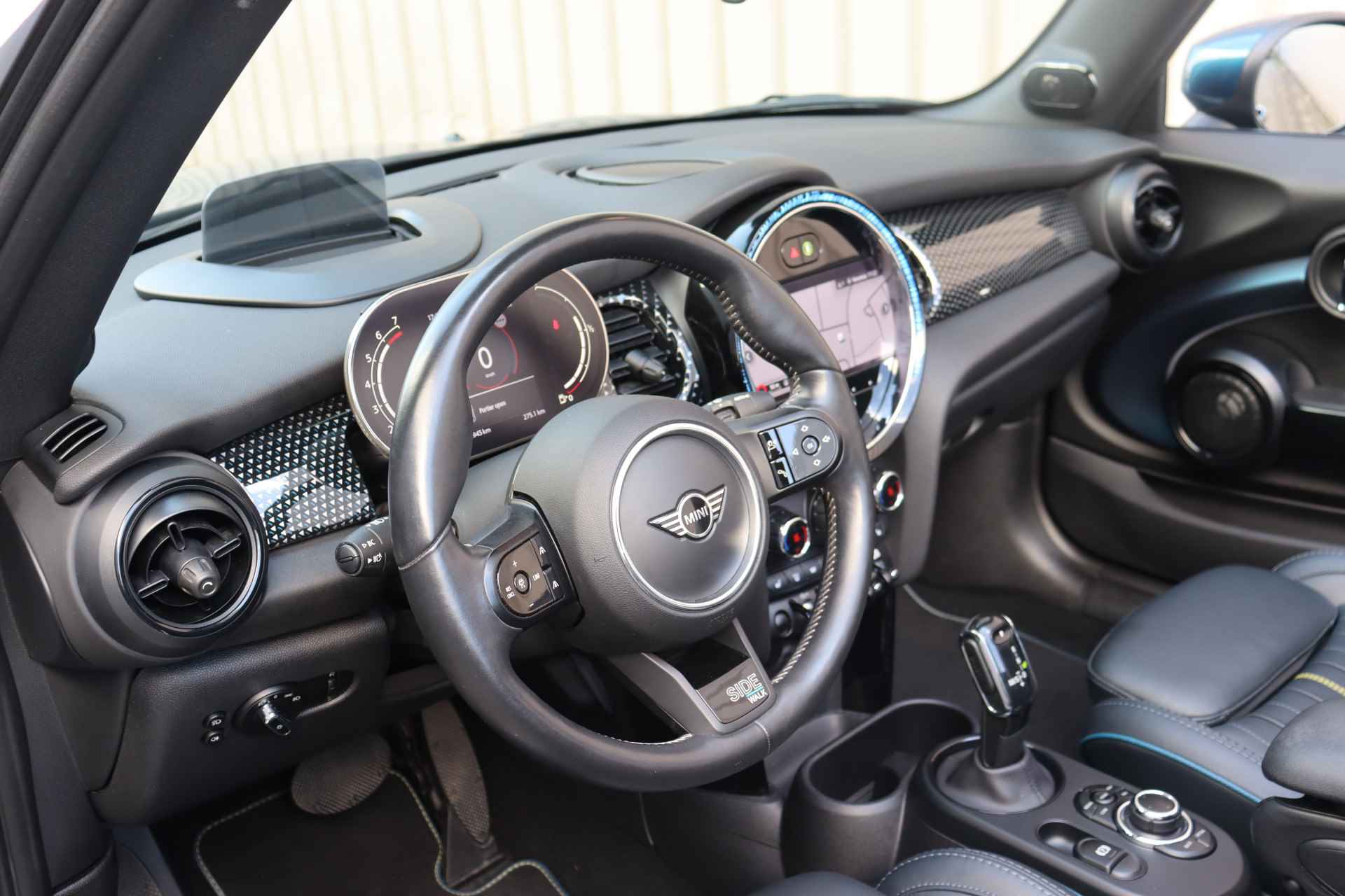 MINI Cabrio Cooper S Sidewalk Automaat / Head Up / Harman Kardon / Adaptive Cruise Control / Stuurverwarming / Apple Carplay / Achteruitrijcamera - 15/28