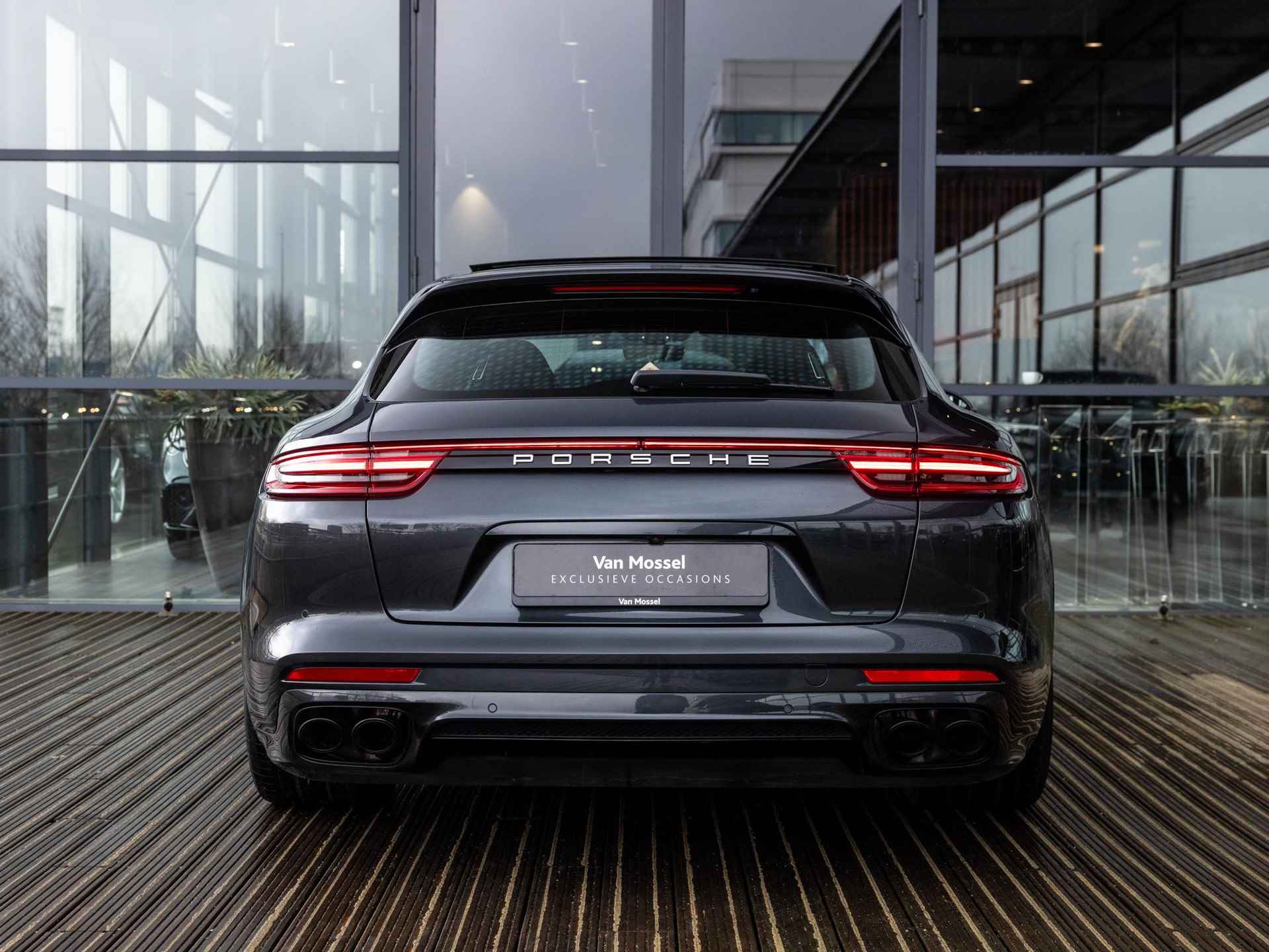 Porsche Panamera Sport Turismo 2.9 4 E-Hybrid | SPORTDESIGN | SPORTCHRONO | SOFTCLOSE | BOSE | PANORAMA/SCHUIF-KANTELDAK | PASM LUCHTVERING | SPORTUITLAATSYSTEEM | NL AUTO | VULKAANGRIJS | 21INCH | - 6/49