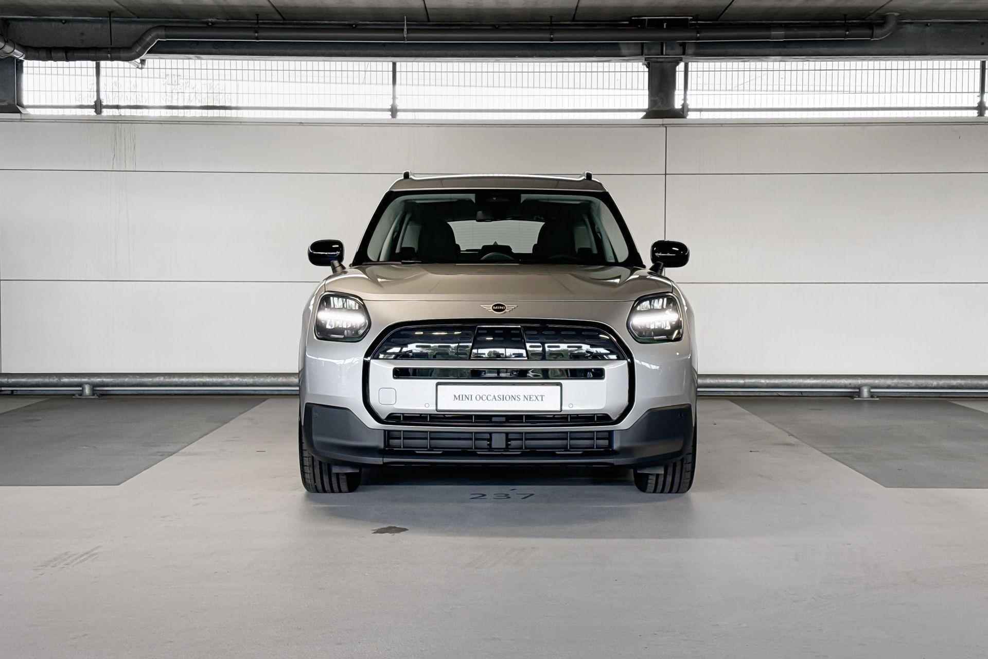 MINI Countryman Electric E Essential 66.5 kWh | Pakket XS | Dak en spiegelkappen in carrosseriekleur - 5/20