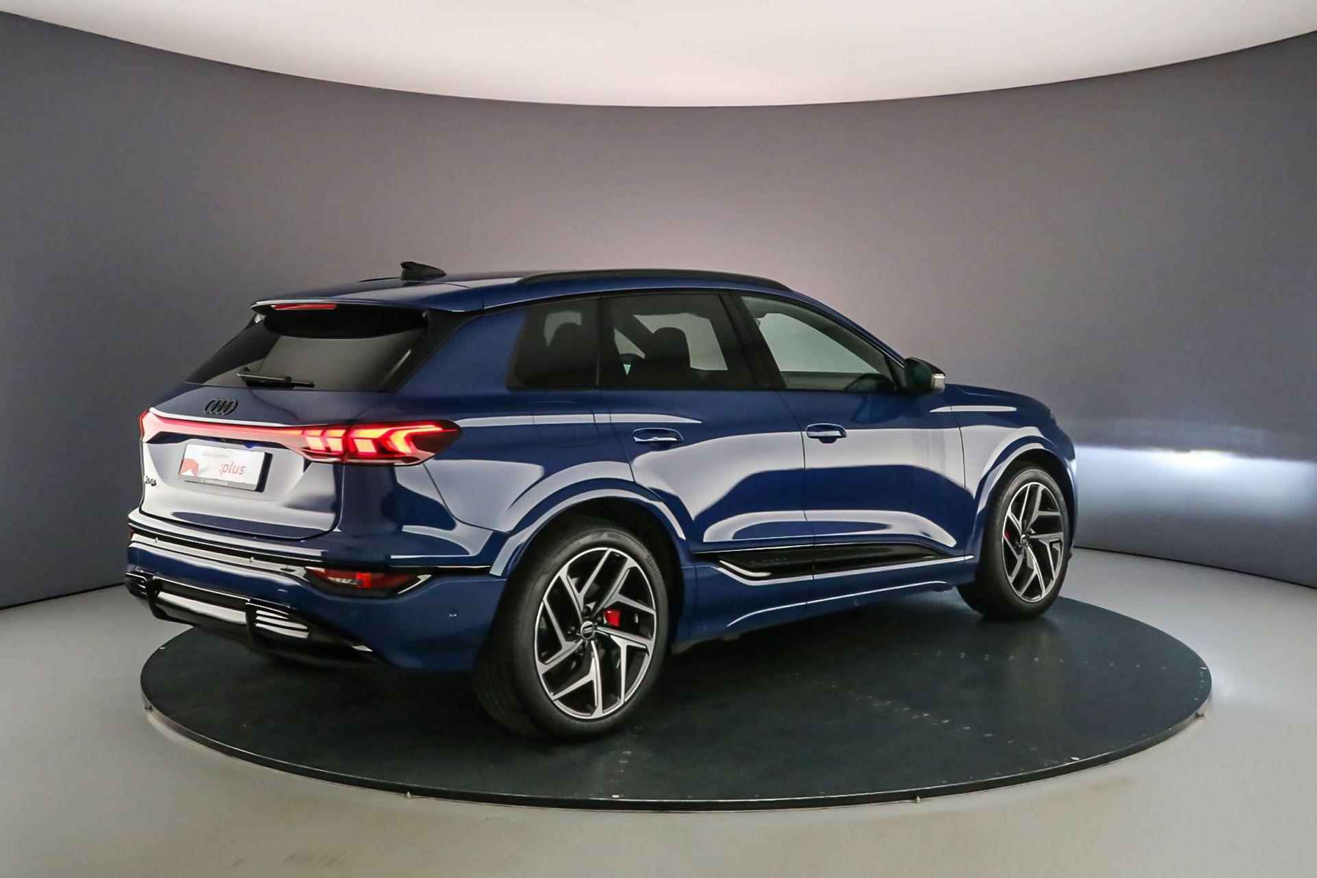 Audi SQ6 e-tron Edition One | Pano | Head Up | B&O | MMi Pro | Carbon | Luchtvering | - 5/54