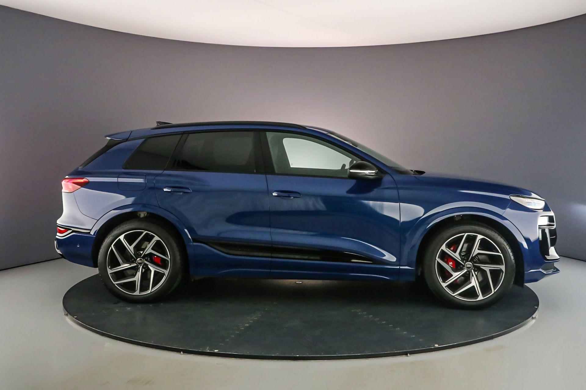 Audi SQ6 e-tron Edition One | Pano | Head Up | B&O | MMi Pro | Carbon | Luchtvering | - 6/54