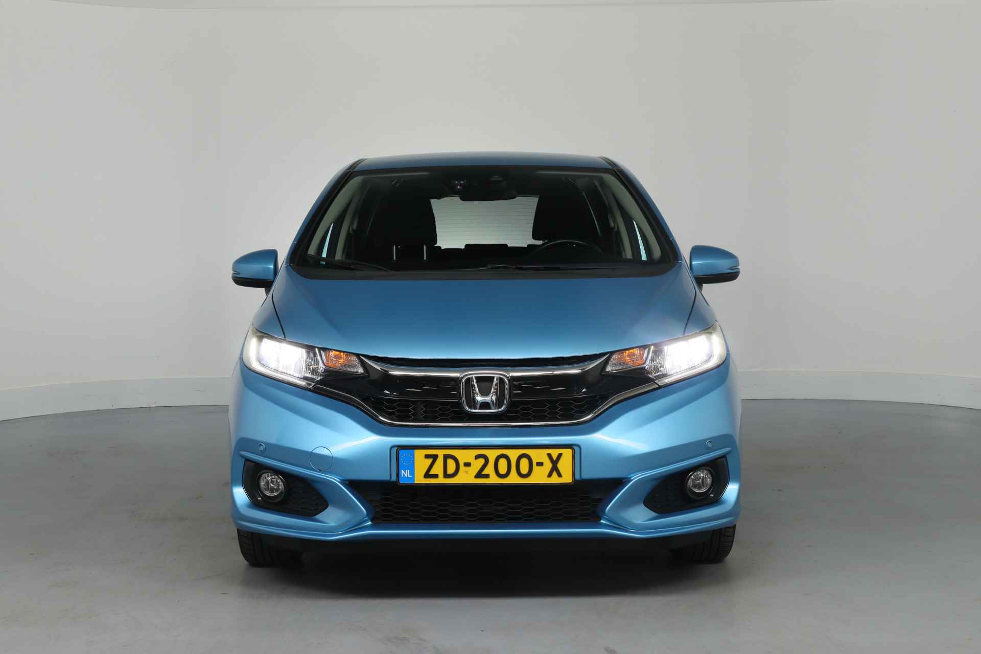 Honda Jazz 1.3 i-VTEC Elegance Automaat | Dealer Onderhouden! | Trekhaak | Navi | Camera | Stoelverwarming | LED | Clima | keyless | DAB | - 3/39