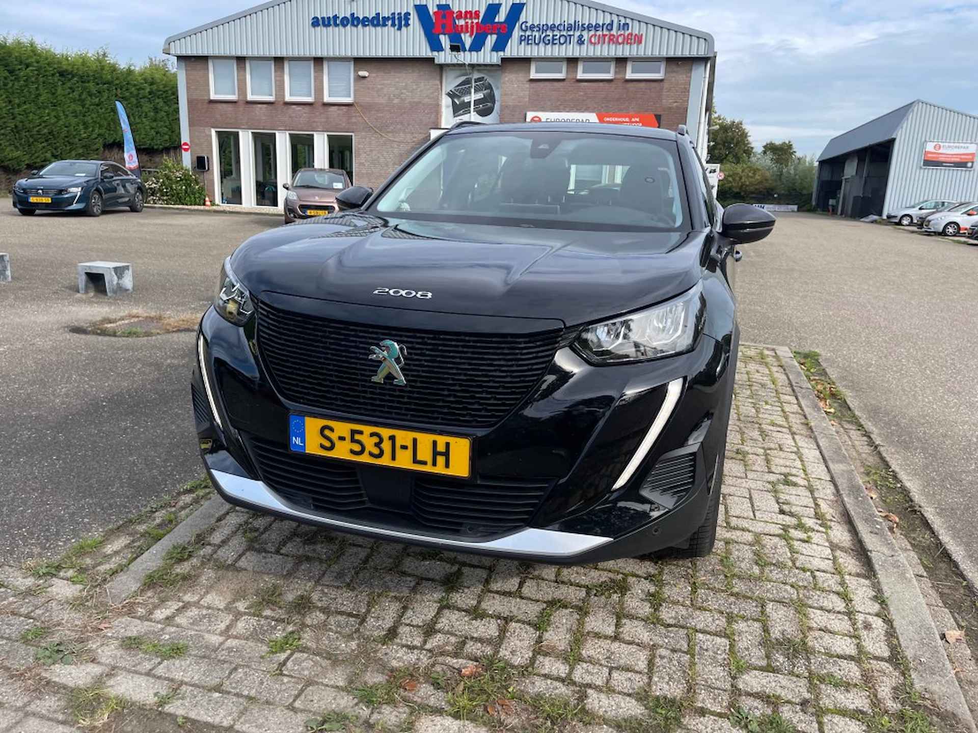 PEUGEOT E-2008 ALLURE 50KWH 3-FASEN - CLIMATE CONTROLE - ACHTERUITRIJCAMERA - A - 3/18