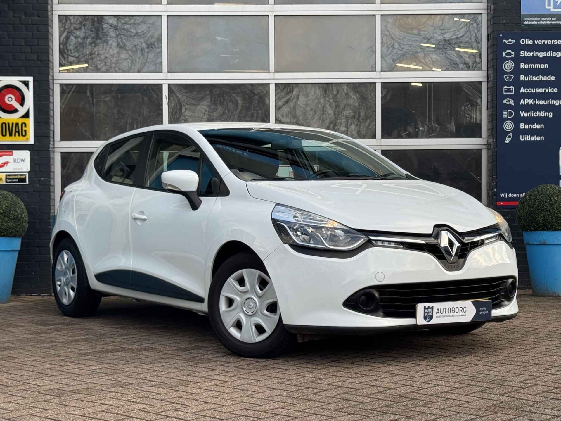 Renault Clio 0.9 TCe Eco2 Expression | Trekhaak | Rijklaar + 12 Maand BOVAG Garantie - 43/47