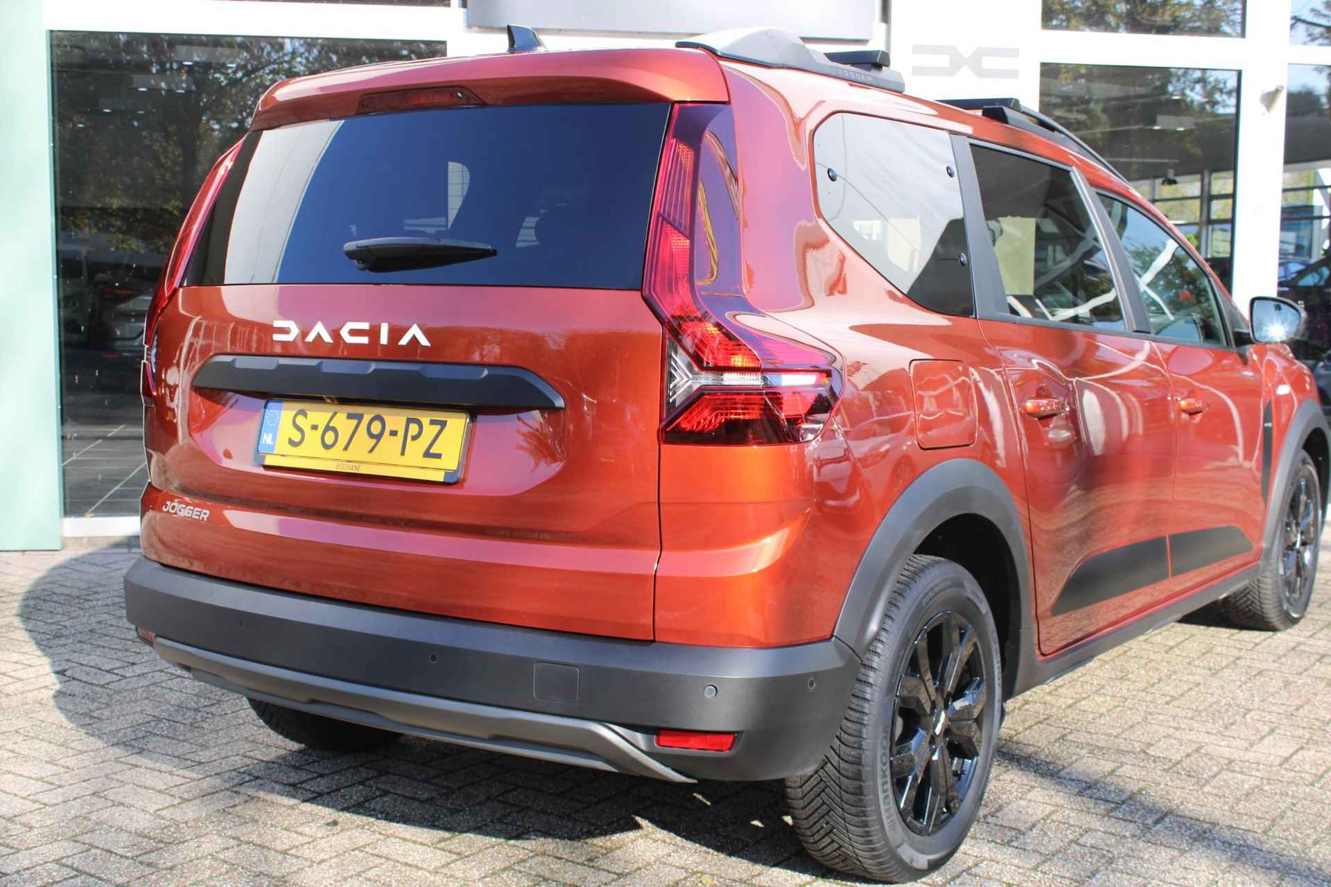 Dacia Jogger 1.0 TCe 110 Extreme | 7-Persoons | Navigatie | Dodehoekdetectie - 17/39