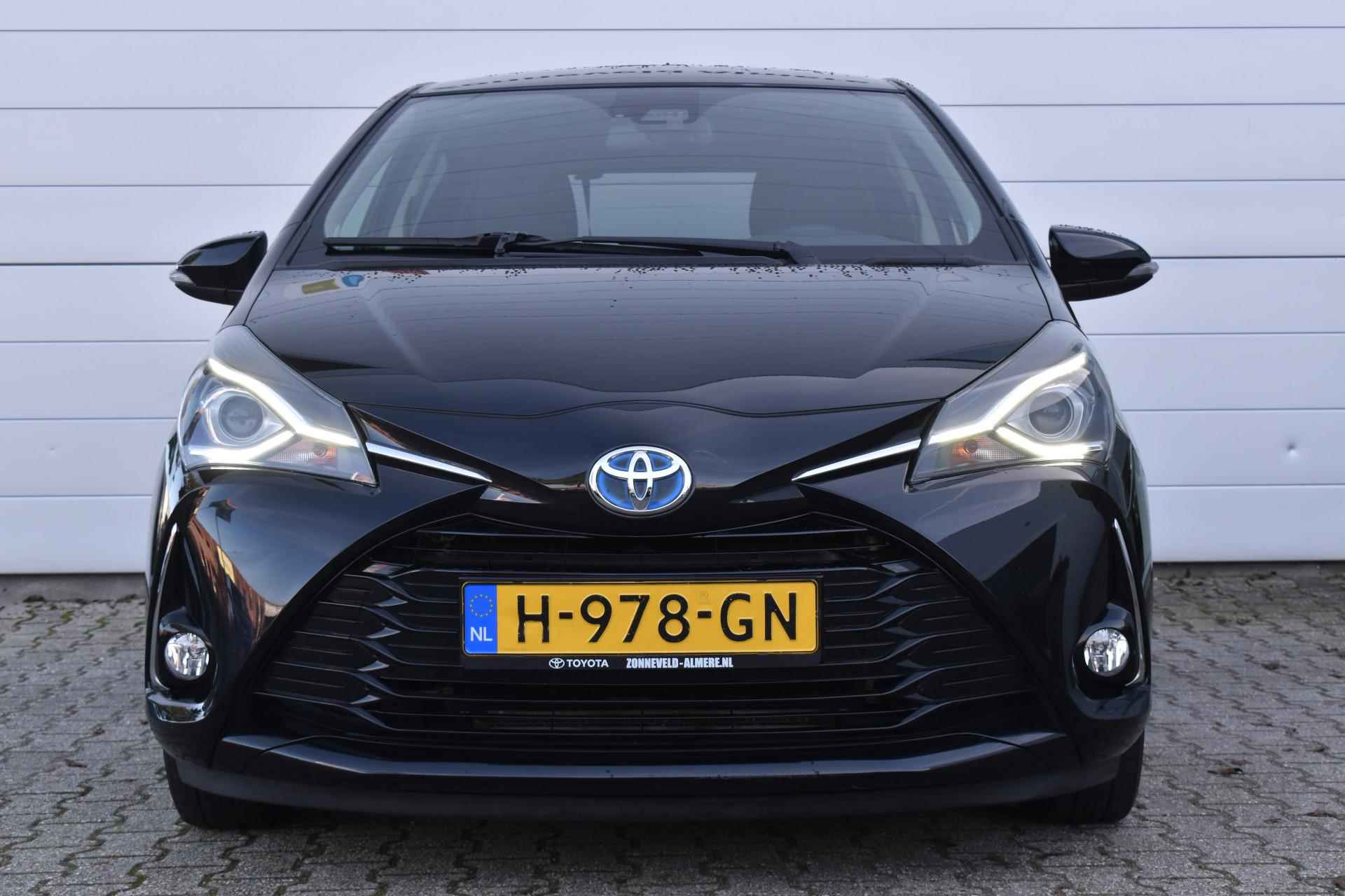 Toyota Yaris 1.5 Hybrid Dynamic - 4/31