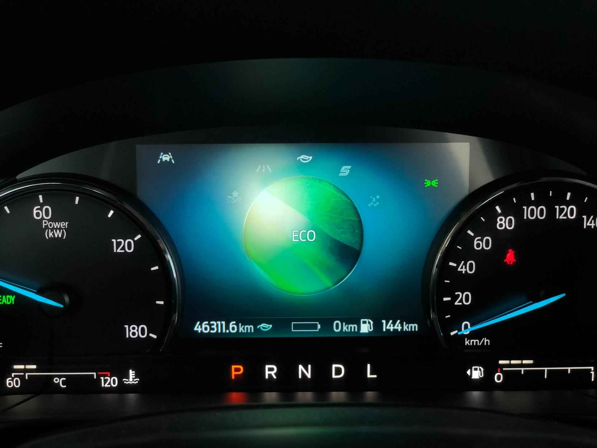 Ford KUGA 2.5 PHEV Titanium 225PK! | Navi, PDC, Cruise, Apple/Android, Climate | 'Chrome Blue' - 43/55