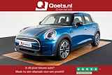 Mini Mini 5-deurs Cooper Classic Stoelverwarming - Comforttoegang - Achteruitrijcamera - Driving Assistant - 17"