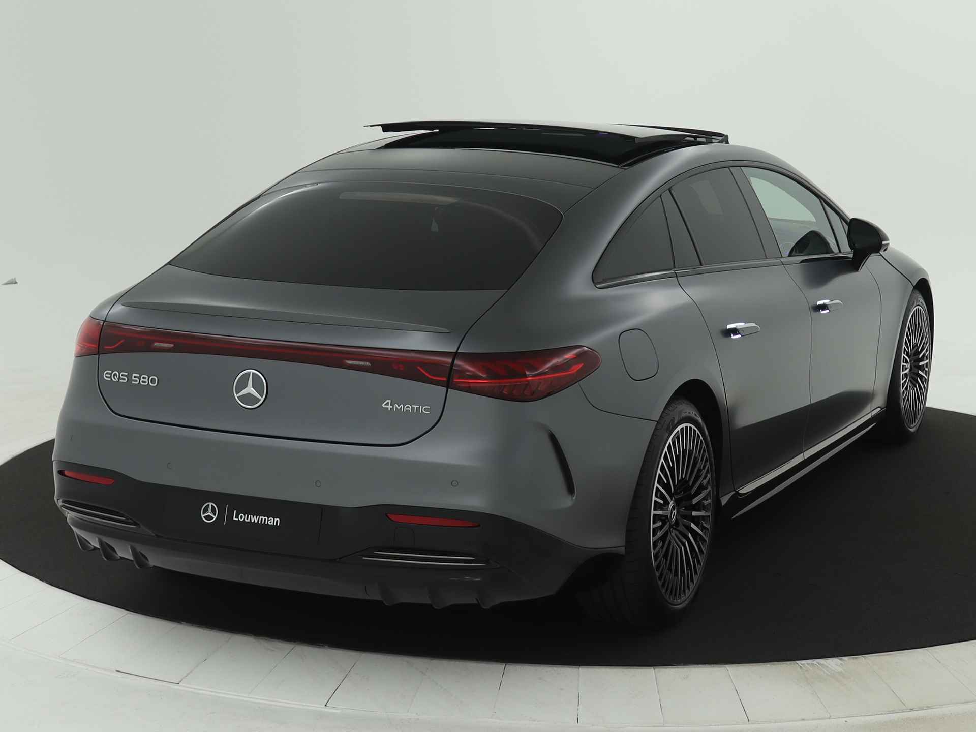 Mercedes-Benz EQS 580 4MATIC AMG Line 108kWh | Achterasbesturing 10° | Garagedeuropener | Voorruit verwarmd | Nightpakket | MBUX Augmented reality | Akoestiek comfortpakket |  KEYLESS GO-comfortpakket | Rij-assistentiepakket Plus | - 15/38