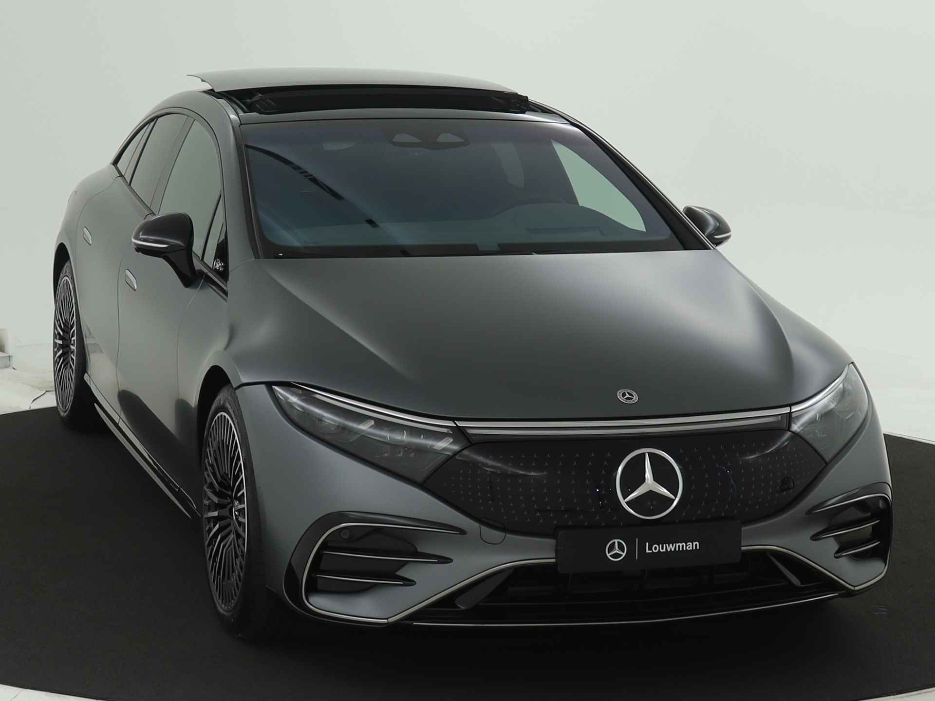 Mercedes-Benz EQS 580 4MATIC AMG Line 108kWh | Achterasbesturing 10° | Garagedeuropener | Voorruit verwarmd | Nightpakket | MBUX Augmented reality | Akoestiek comfortpakket |  KEYLESS GO-comfortpakket | Rij-assistentiepakket Plus | - 24/38