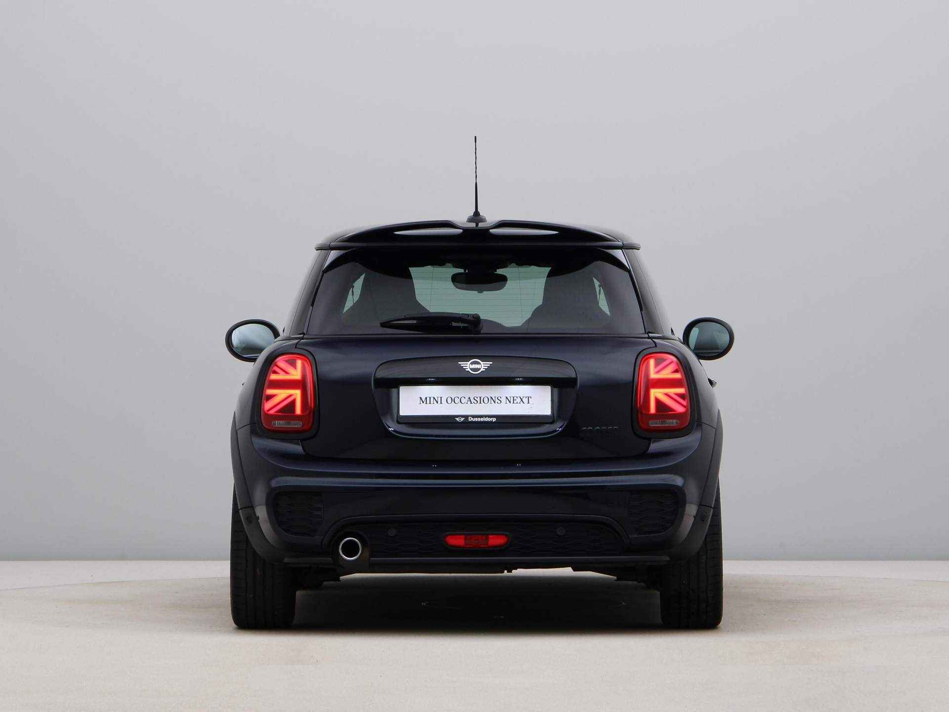 MINI 3-deurs Cooper Dalston Edition Aut. - 11/25