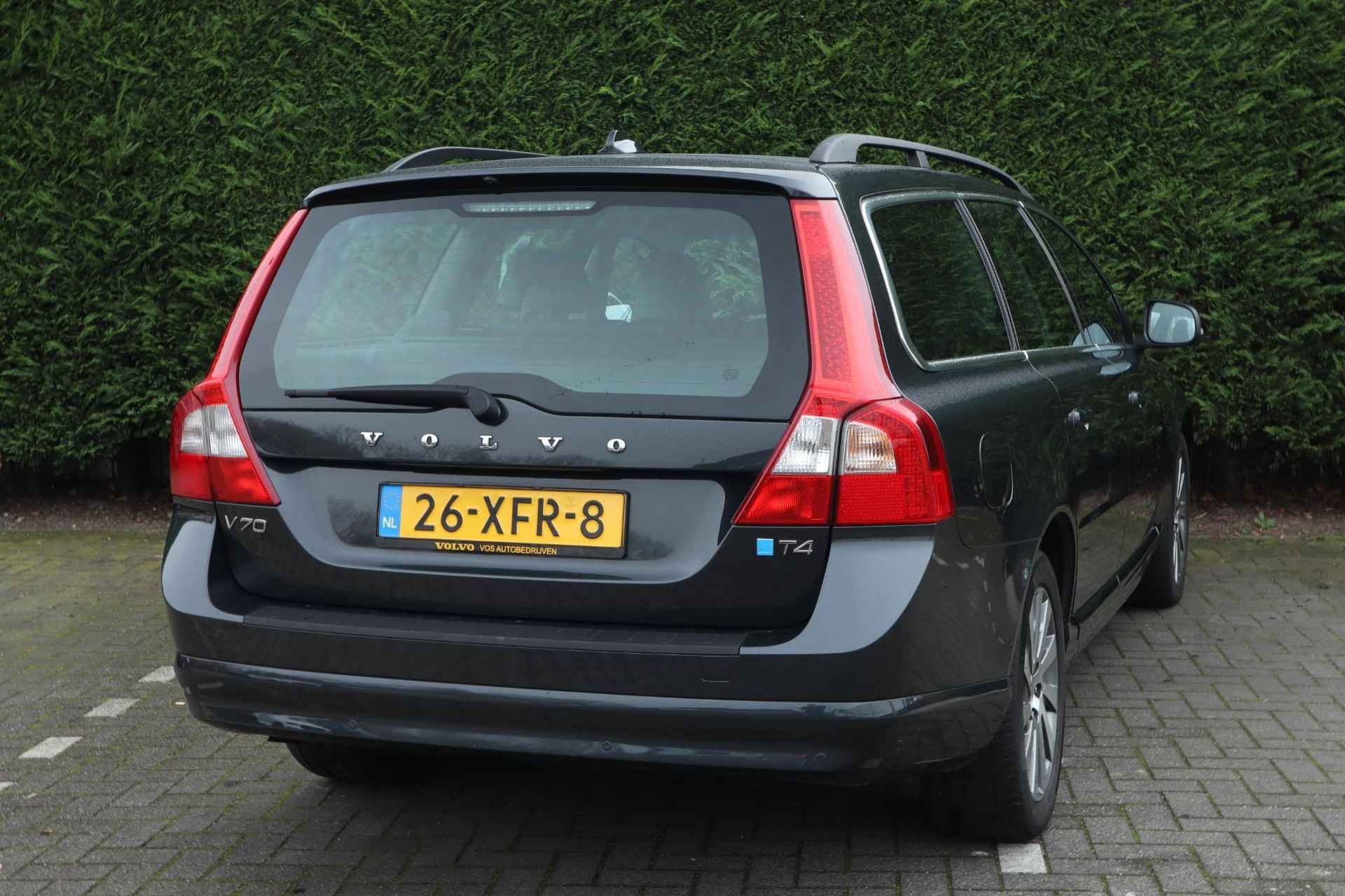 Volvo V70 1.6 T4 Limited Edition | Stoelverwarming | Vol Leder | Winterwielenset | - 4/22