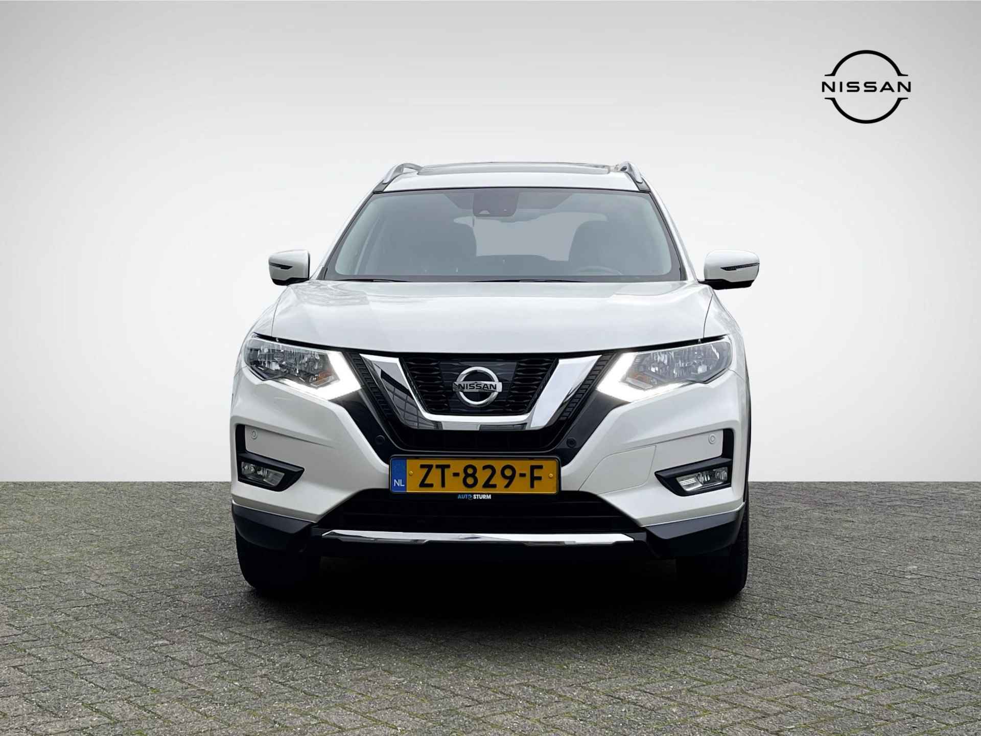 Nissan X-Trail 1.6 DIG-T N-Connecta | Trekhaak | Panoramadak | Navigatie | 360° Camera | Keyless Entry | Cruise & Climate Control | Rijklaarprijs! - 2/26