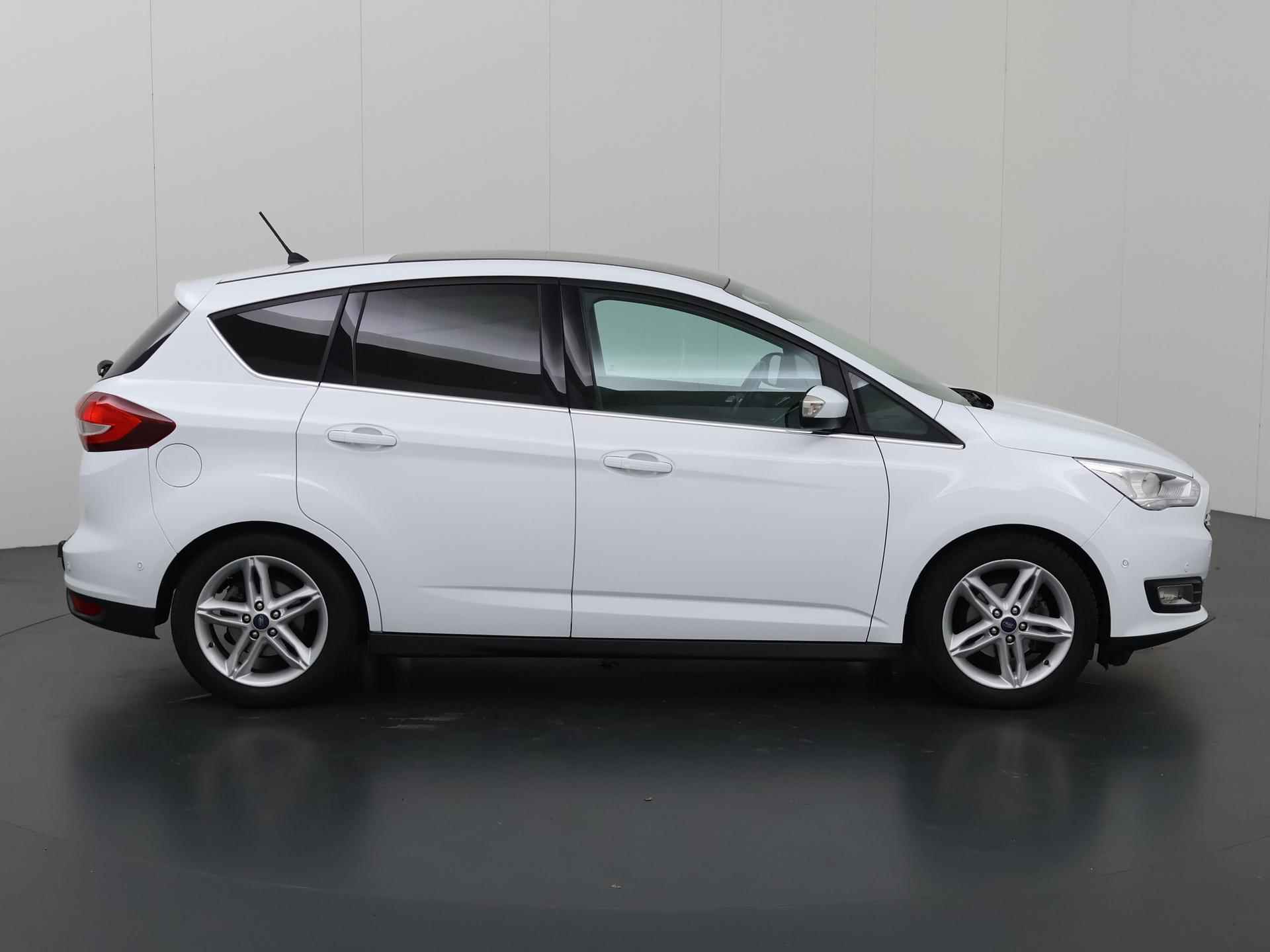 Ford C-Max 1.0 Titanium | Panoramadak | Trekhaak | Navigatie | Winterpack | Climate Control | Parkeercamera | Dodehoeksensor | - 7/42