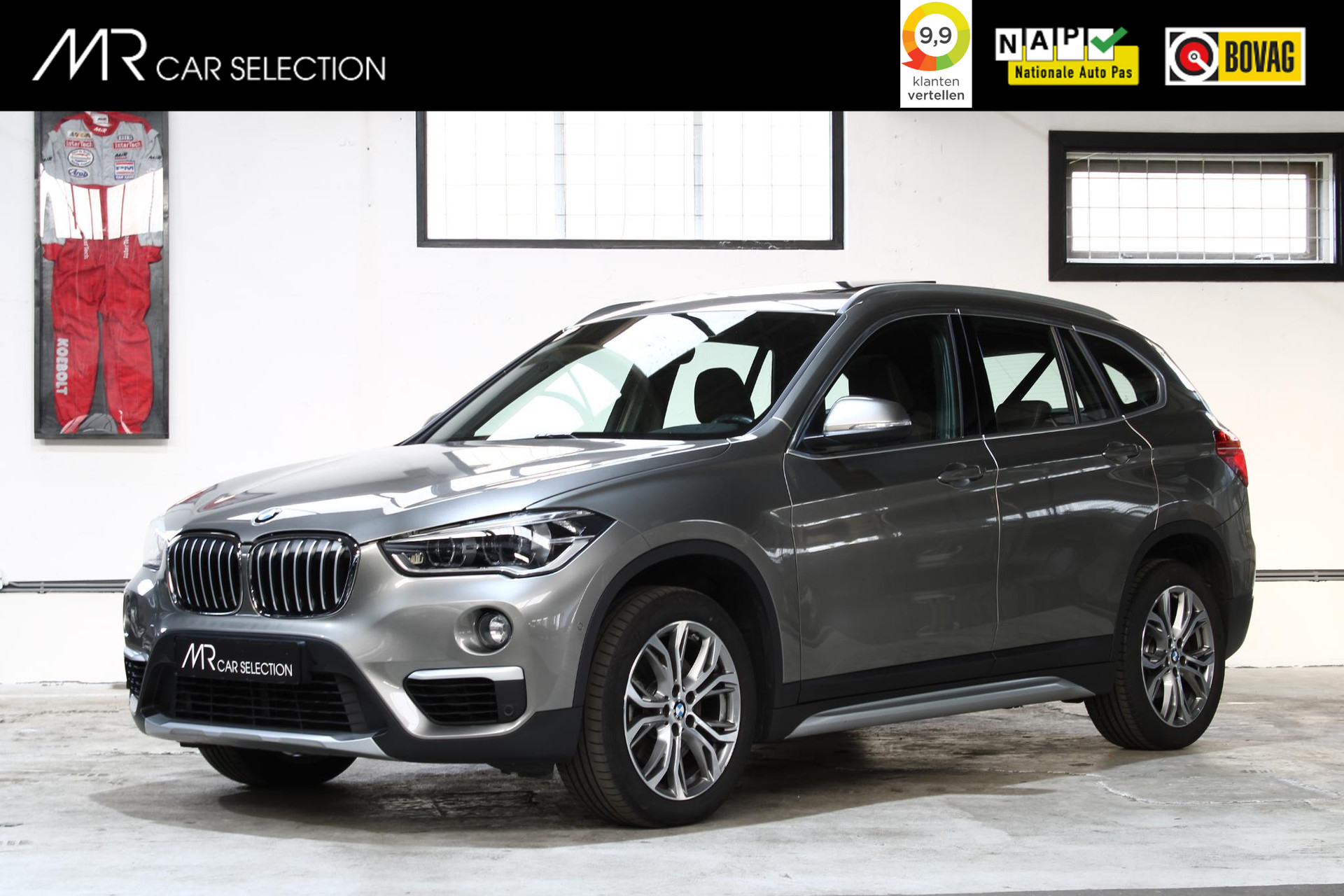 BMW X1 sDrive20i High Executive | Panoramadak | Head-Up | Camera | 18 inch | Leder | NL Auto | BTW |