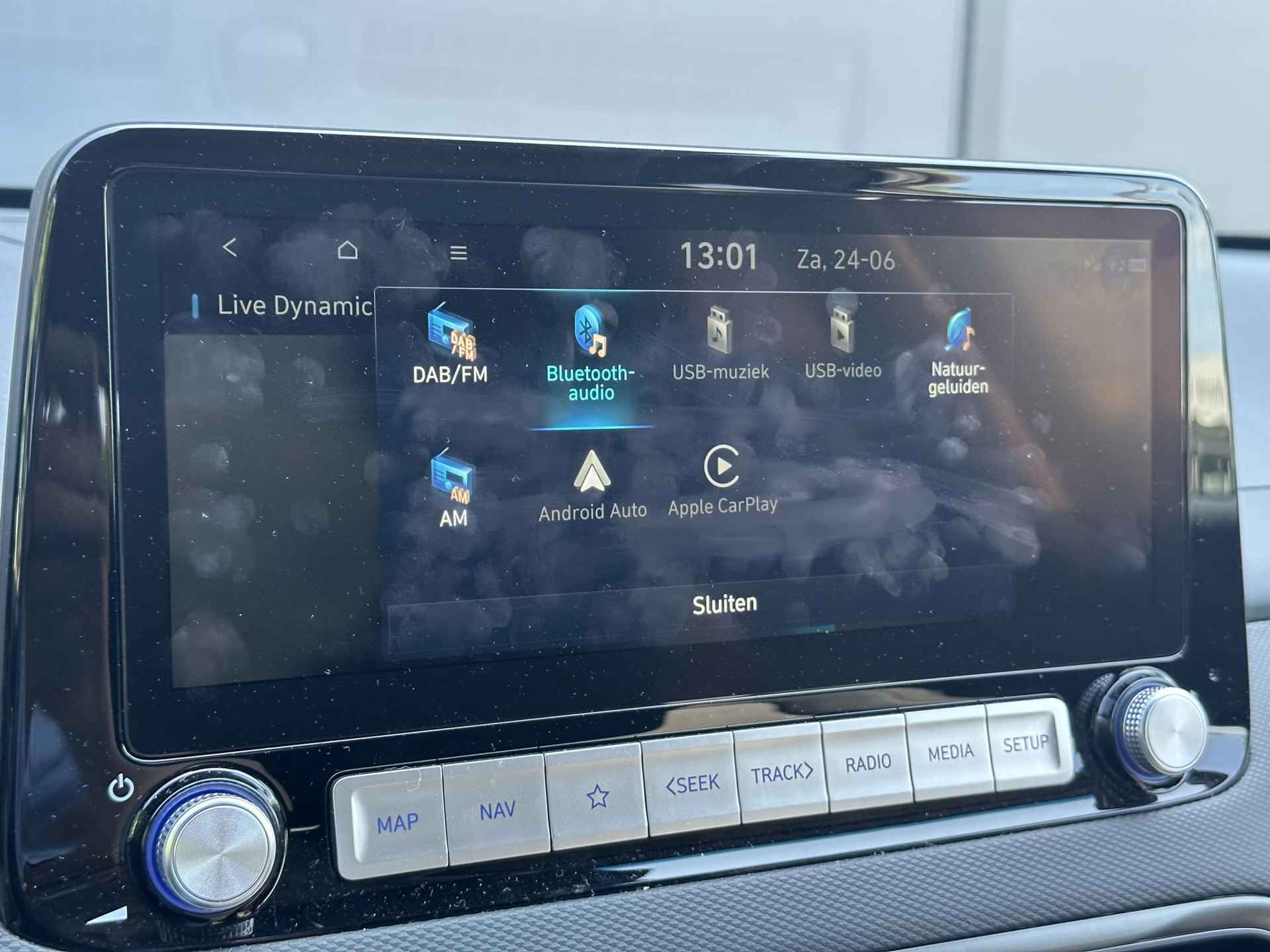 Hyundai Kona EV Fashion 39 kWh / Navigatie / Airco / Bluetooth / KRELL Audio / Keyless / Achteruitrij Camera / - 17/42