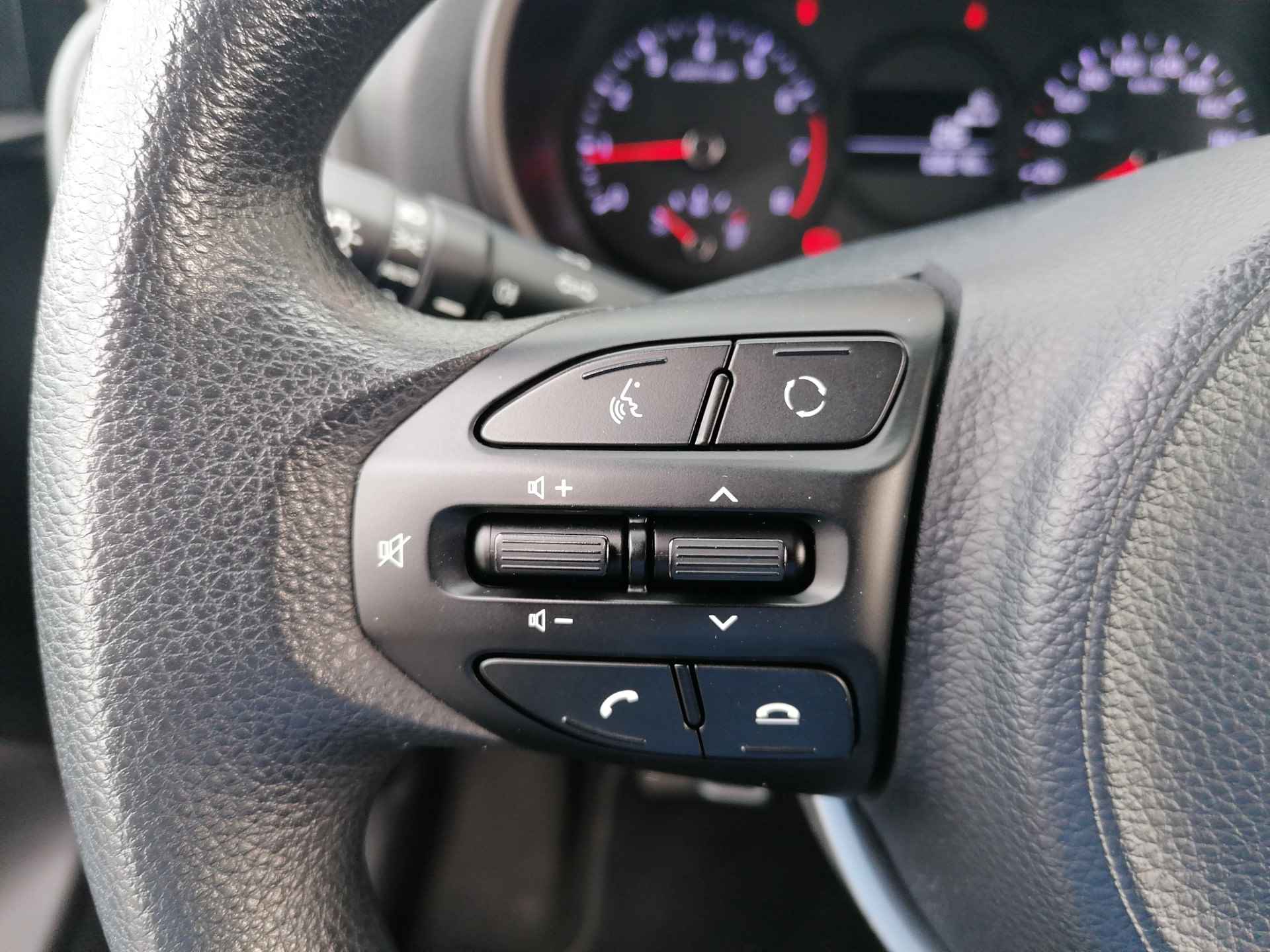 Kia Picanto 1.0 CVVT ComfortPlusLine Navigator | NAVI | CAMERA | APPLE CARPLAY / ANDROID AUTO | - 13/21
