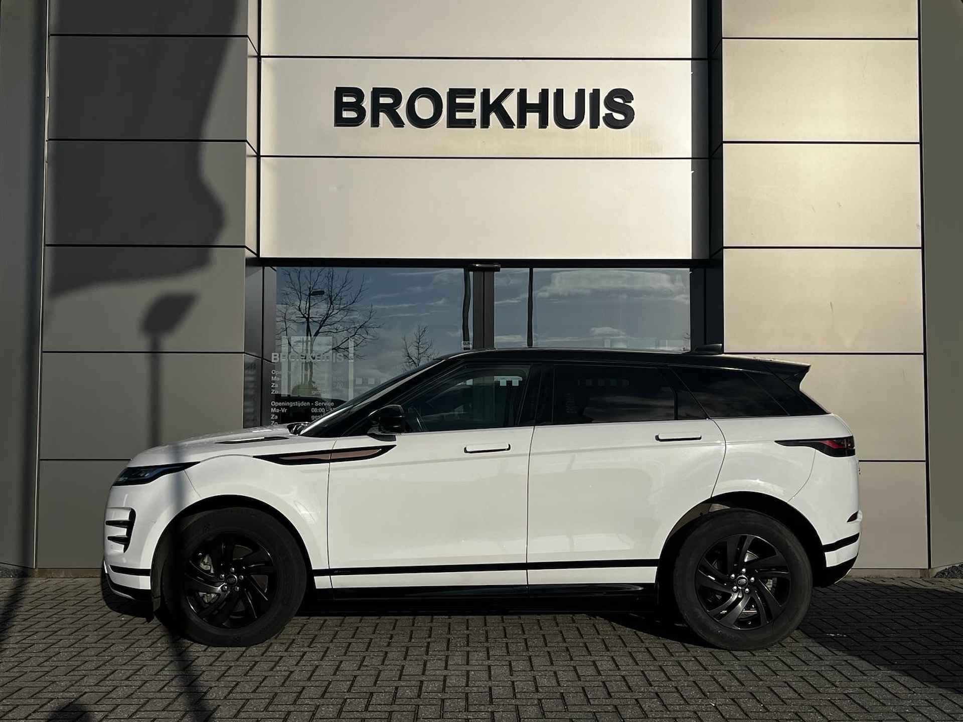 Land Rover Range Rover Evoque P200 AWD R-Dynamic S | Leder | El. achterklep | Verwarmbare voorstoelen | Camera - 2/12