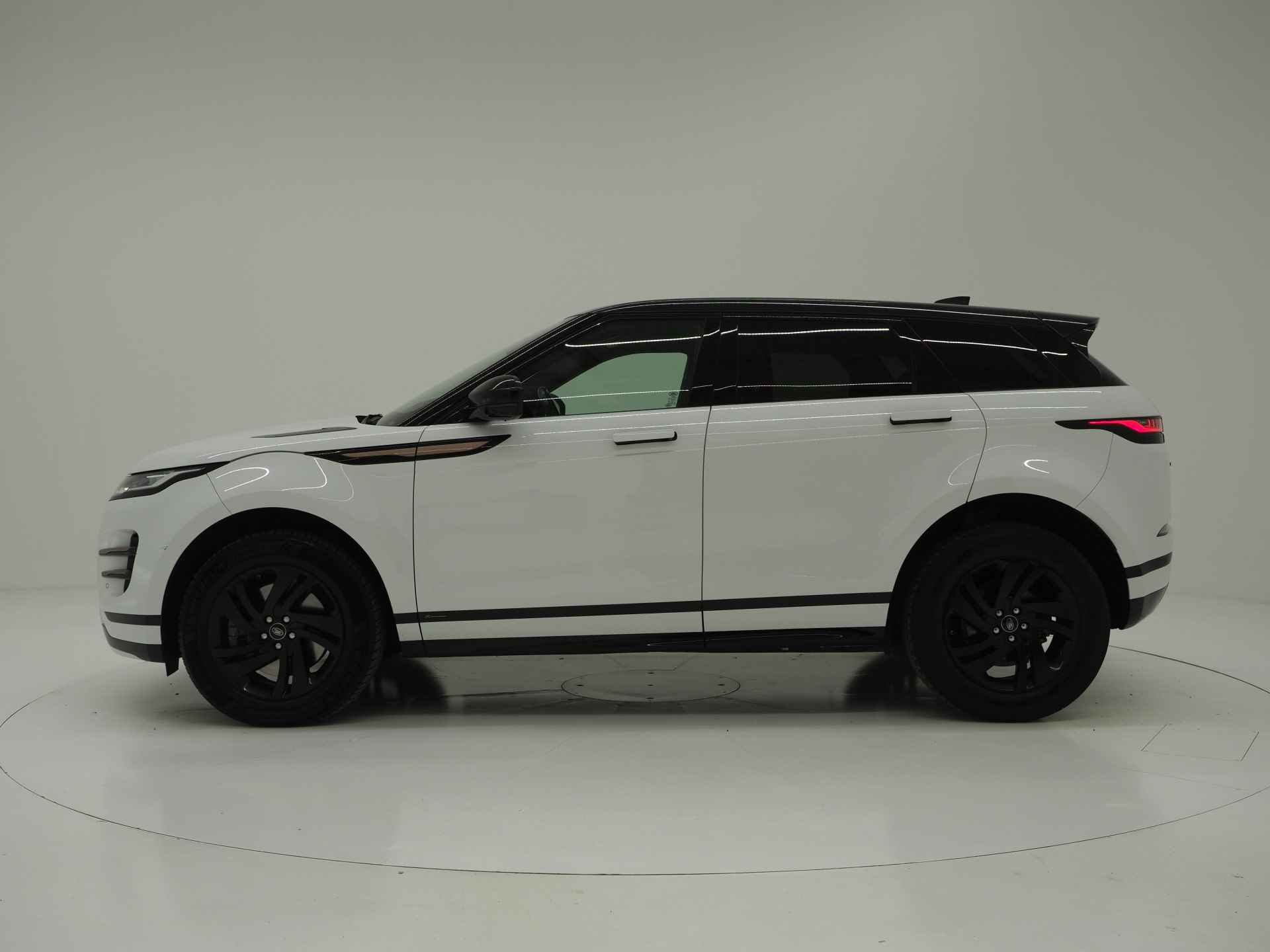 Land Rover Range Rover Evoque P200 AWD R-Dynamic S | Leder | El. achterklep | Verwarmbare voorstoelen | Camera - 5/29