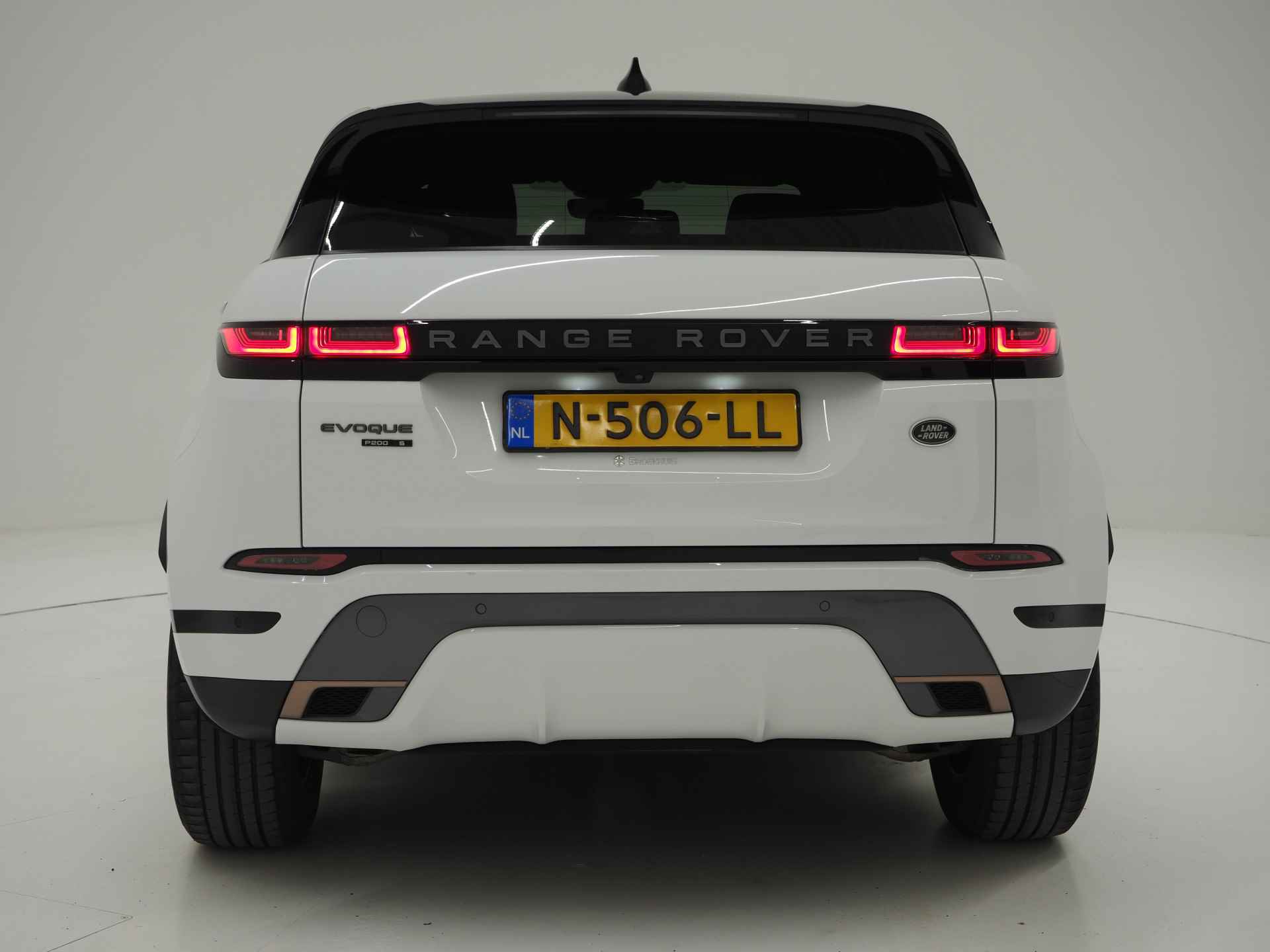 Land Rover Range Rover Evoque P200 AWD R-Dynamic S | Leder | El. achterklep | Verwarmbare voorstoelen | Camera - 6/29