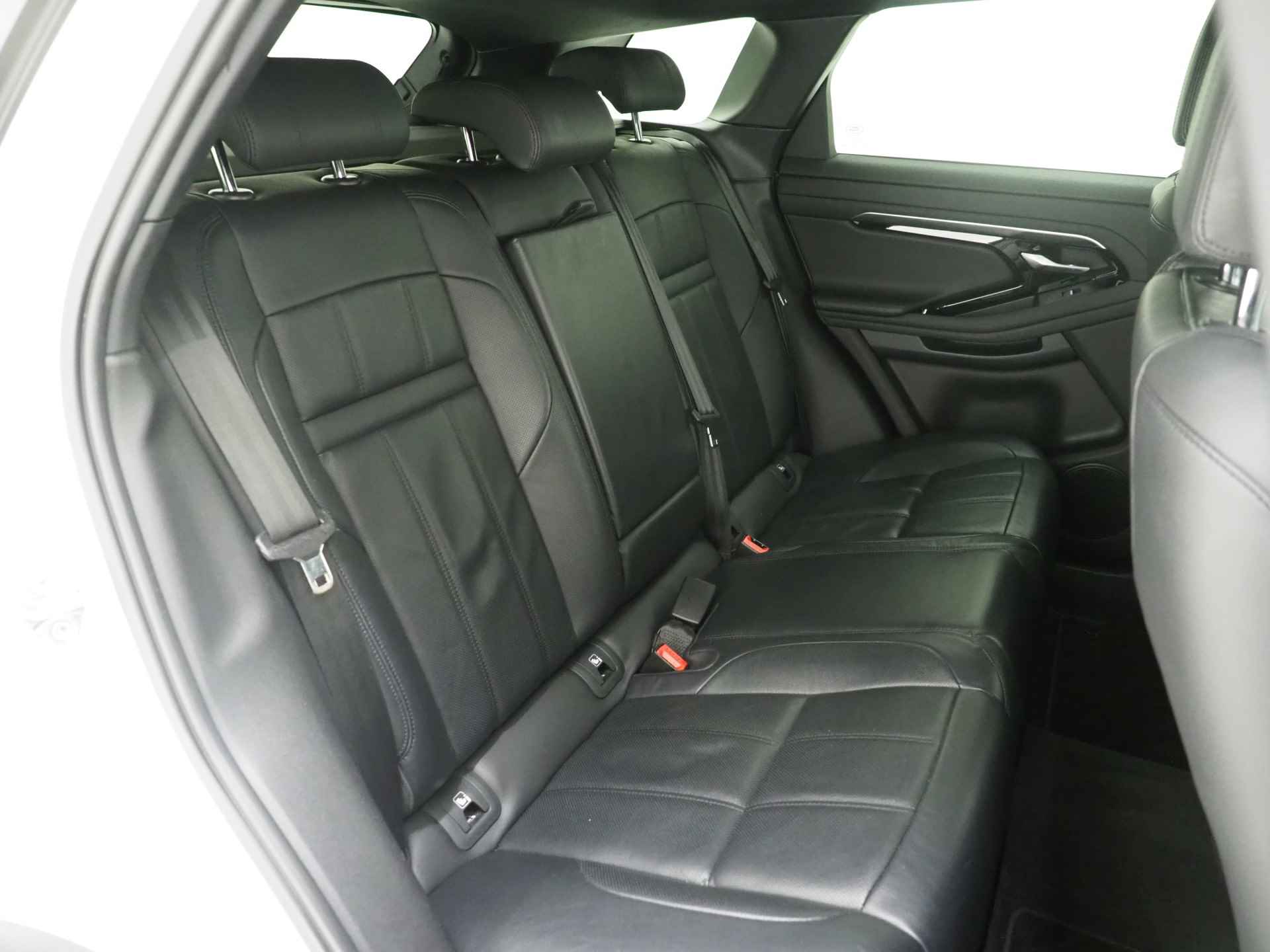 Land Rover Range Rover Evoque P200 AWD R-Dynamic S | Leder | El. achterklep | Verwarmbare voorstoelen | Camera - 16/29