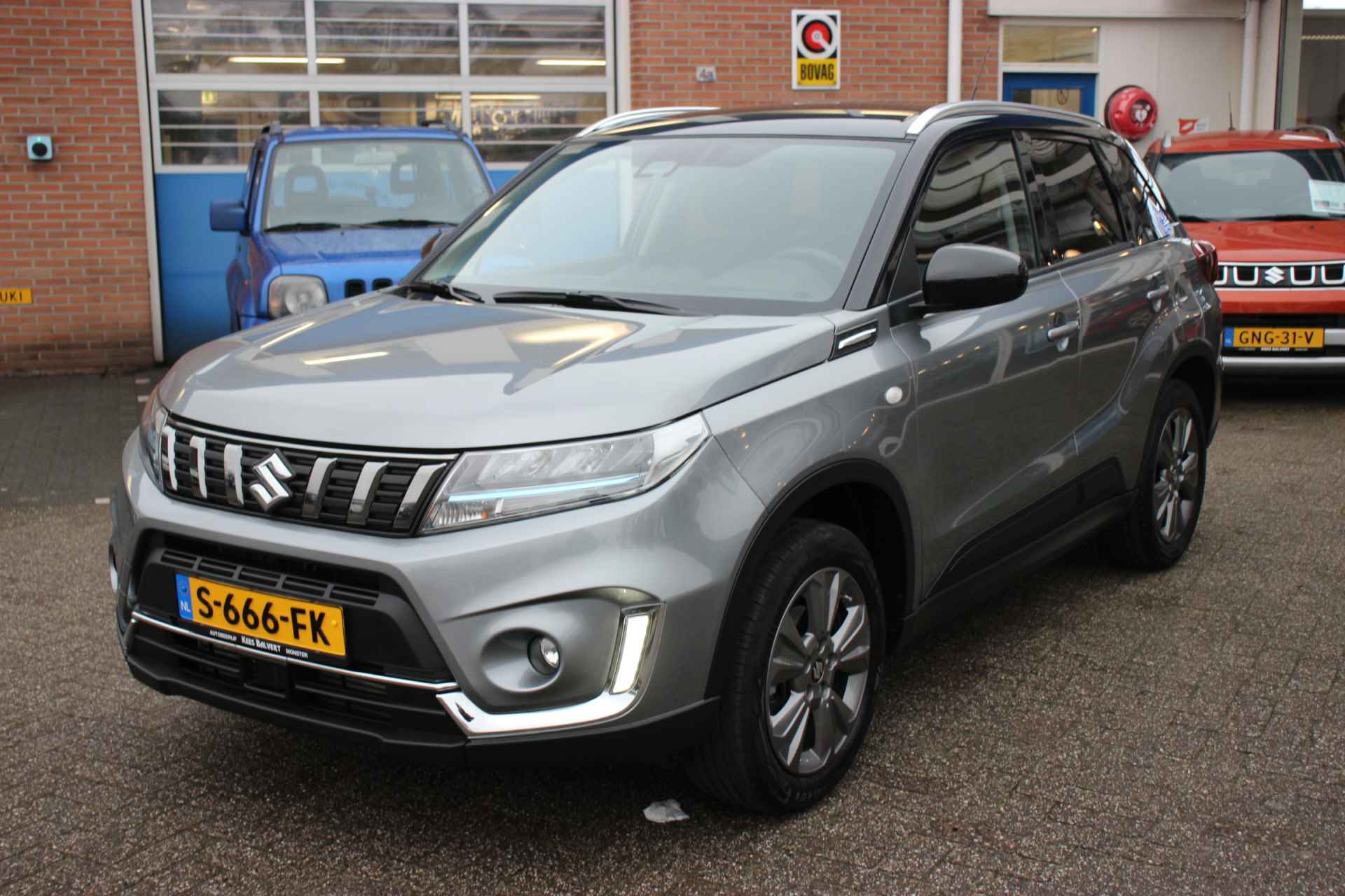 Suzuki Vitara 1.4 Boosterjet Select Hybrid | Trekhaak | 6 jaar Garantie | - 19/28