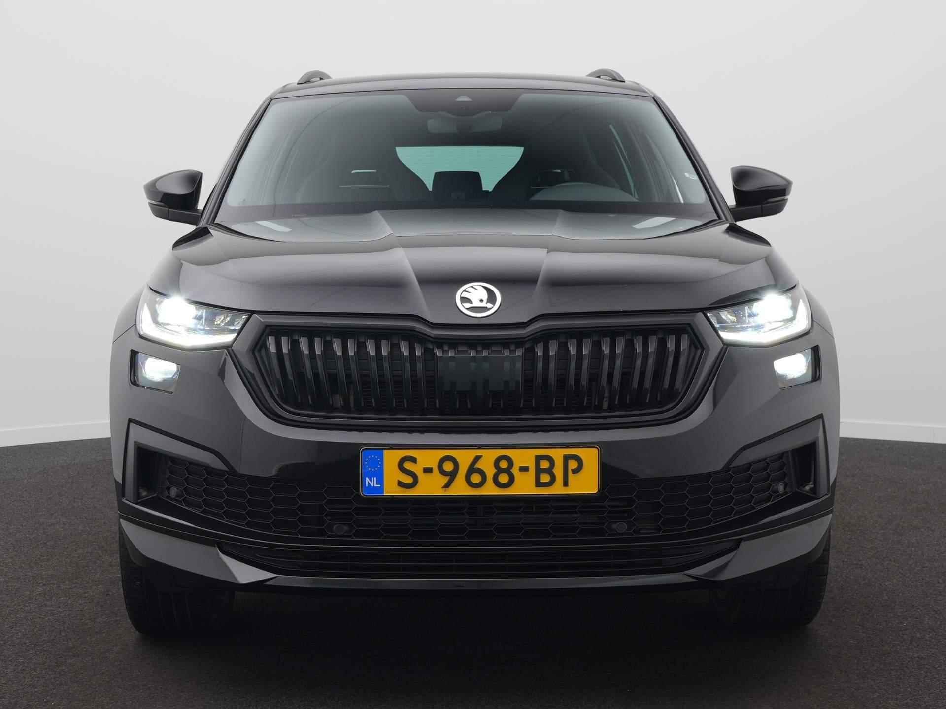 Skoda Kodiaq 1.5 TSI Sportline Business 7p. / Virtuele Cockpit / Trekhaak / Adaptive Cruise - 2/60