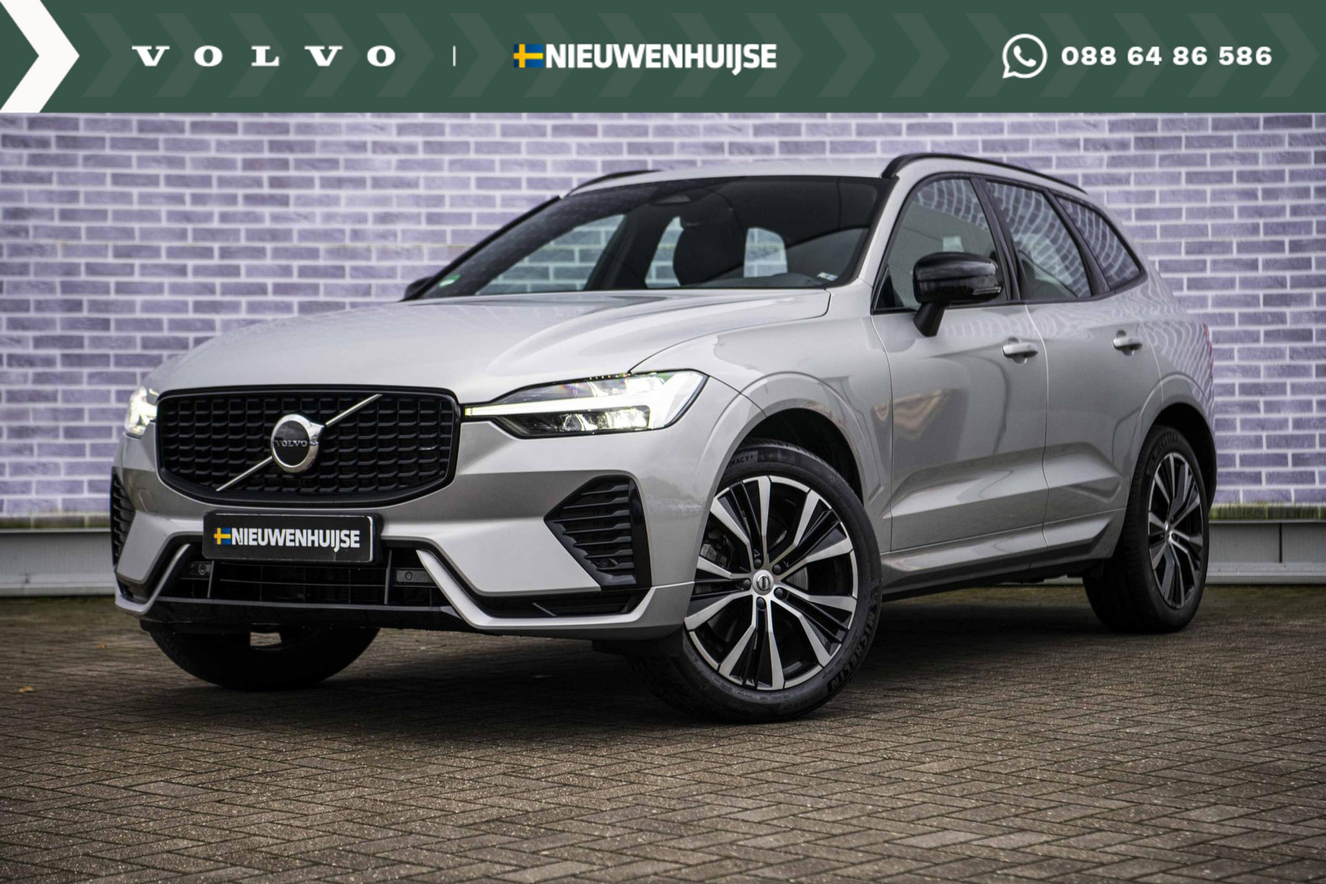 Volvo XC60 B5 Plus Dark | Stoel/stuur verwarming | Adaptieve cruise control | Dodehoekdetectie | Elektrisch verstelbare bestuurdersstoel | Sportstoelen |