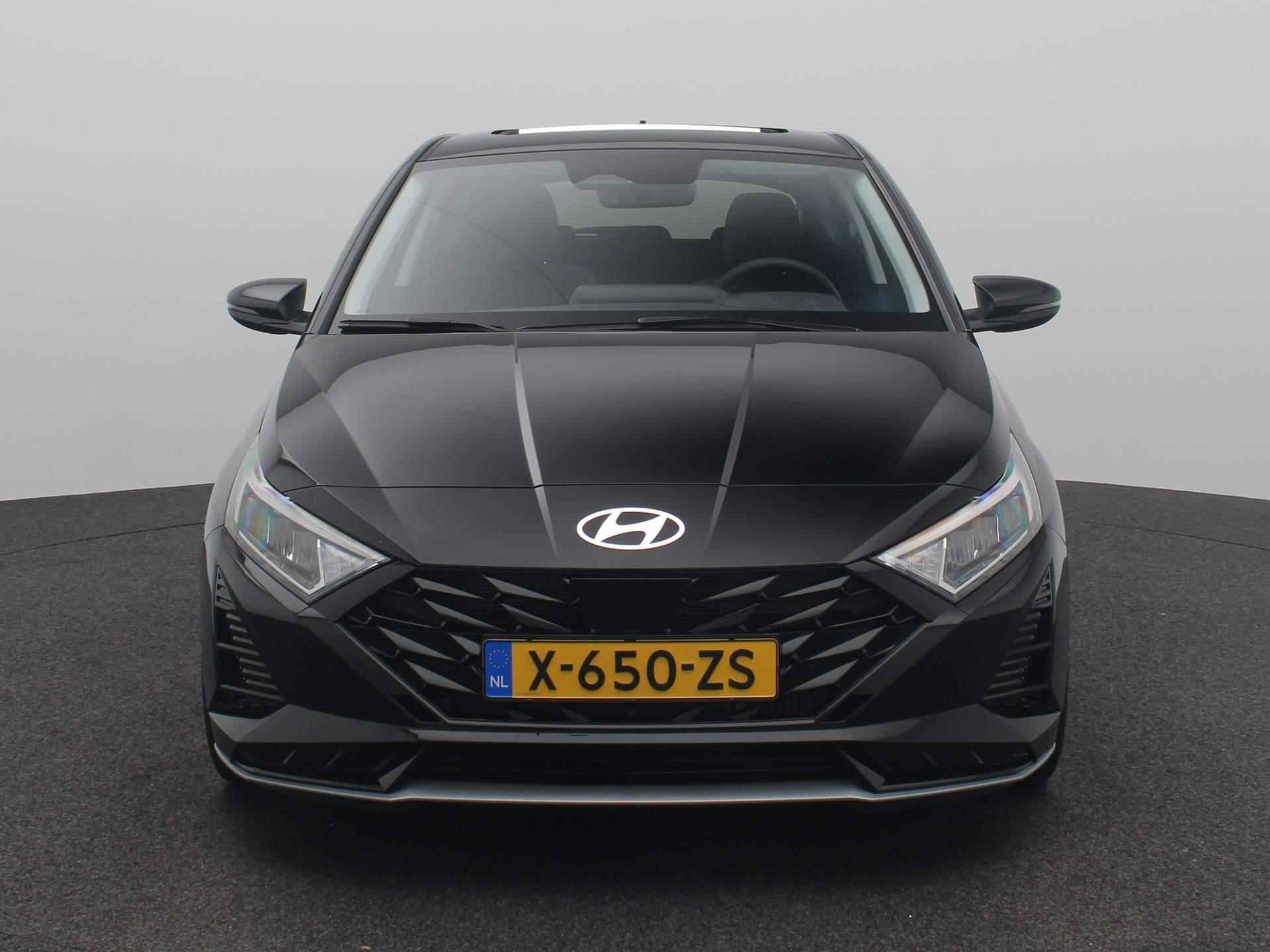 Hyundai i20 1.0 T-GDI Premium Sky | Rally Edition pakket | Schuif-/ Kantel dak | Stoelverwarming | Stuurverwarming | Bose | 18 Inch Lmv | - 3/48