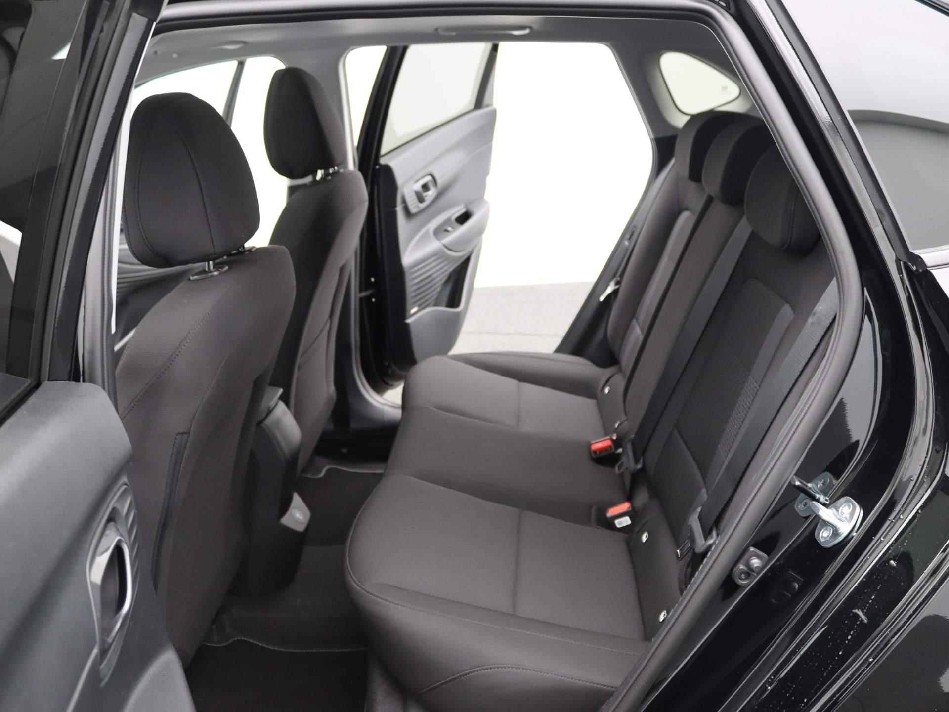 Hyundai i20 1.0 T-GDI Premium Sky | Rally Edition pakket | Schuif-/ Kantel dak | Stoelverwarming | Stuurverwarming | Bose | 18 Inch Lmv | - 12/48
