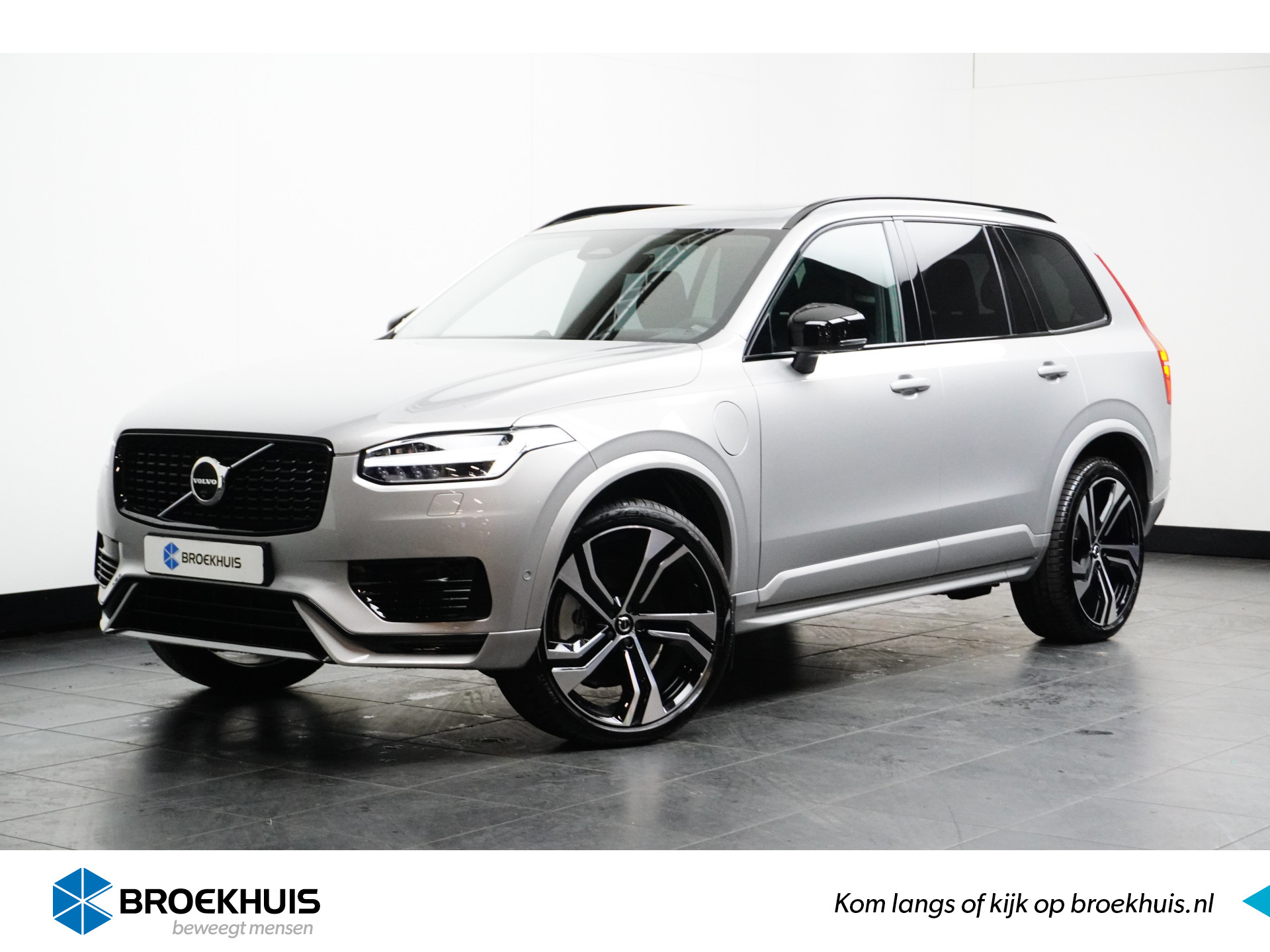 Volvo XC90 T8 455pk Recharge AWD Ultimate Dark | Trekhaak | Bowers&Wilkins | Luchtvering | 360° Camera | Head-Up Display | Schuifdak