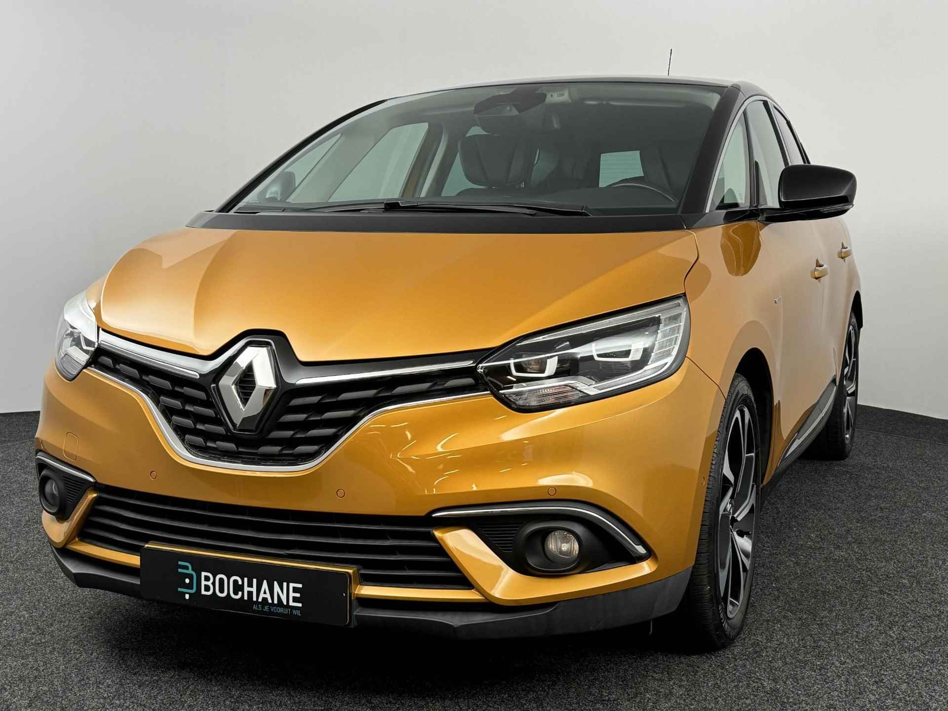 Renault Scénic 1.2 TCe 130 Bose | Trekhaak | Navi 8,7" | Clima | Cruise | LM velgen 20" | Parkeersensoren voor, achter en achteruitrijcamera - 3/51