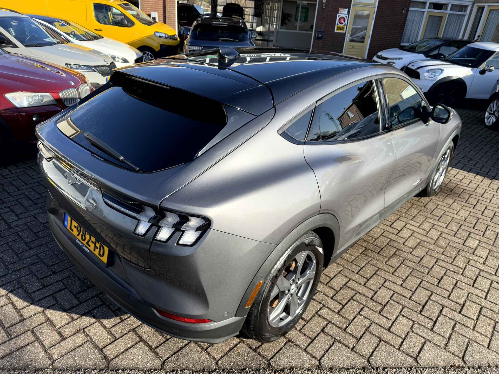 Ford Mustang Mach-E Extended 98 kWh Leer, Camera, Stoel/Stuur Verwarming, Adap.Cruise - 22/34