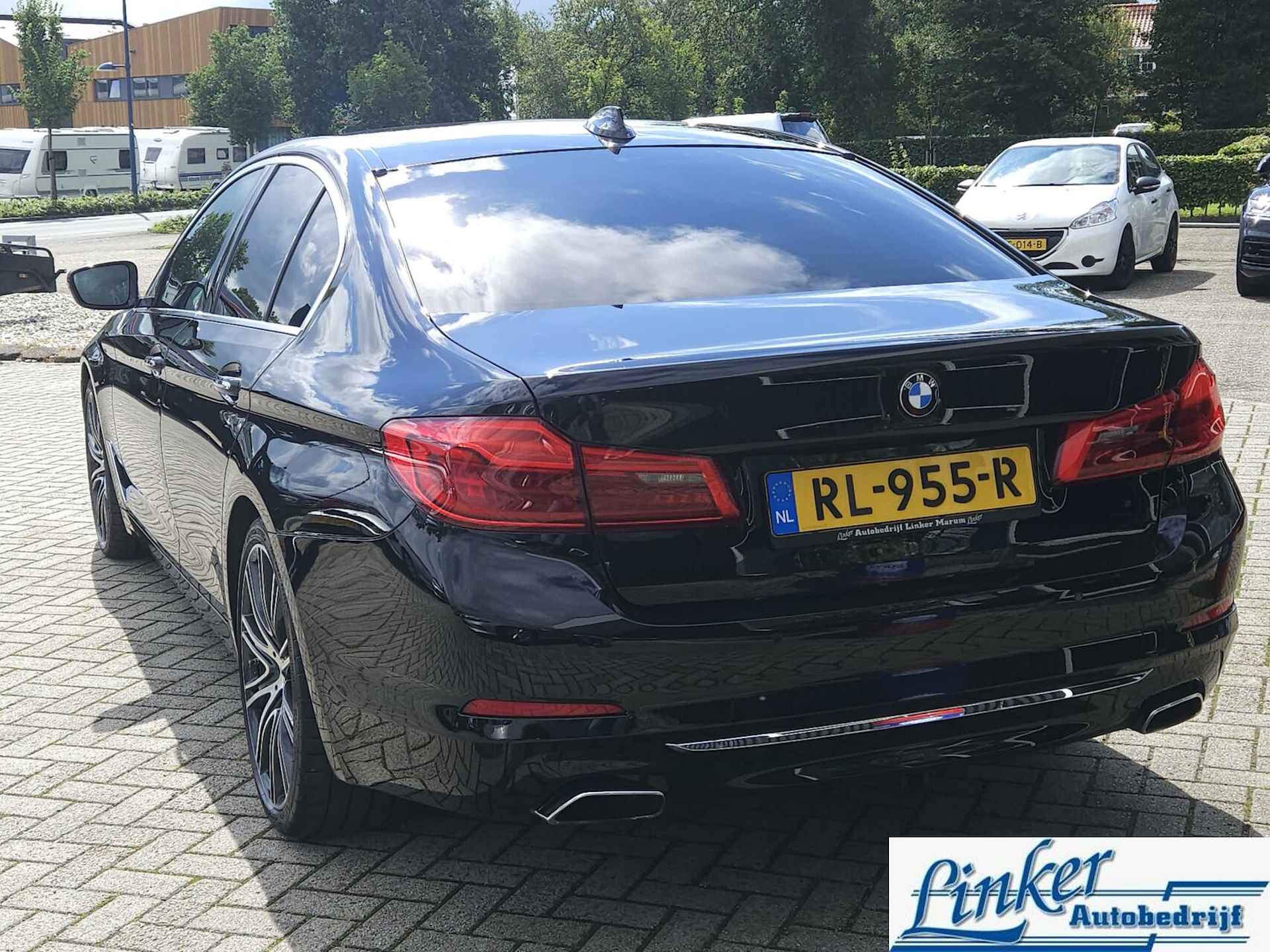 BMW 5-serie 540i xDrive Executive Luxury 340PK ORG NLAUTO M-sport onderstel 20"LMV - 6/41