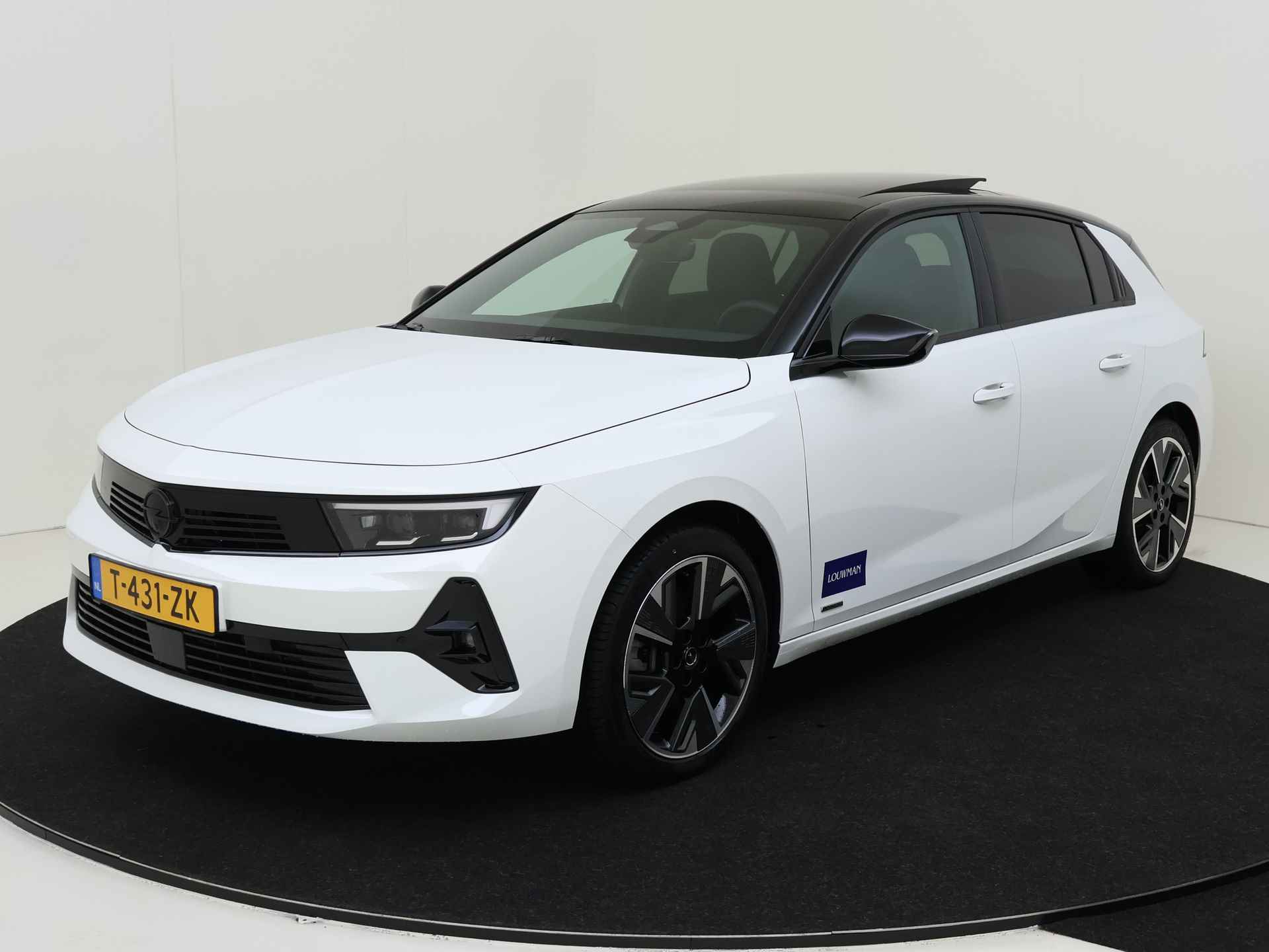 Opel Astra Electric GS 54 kWh | Parkeerassistent | Schuif/kanteldak | Adapt. cruise control |  DEMO MET OPLOPENDE KM.STAND | - 29/42