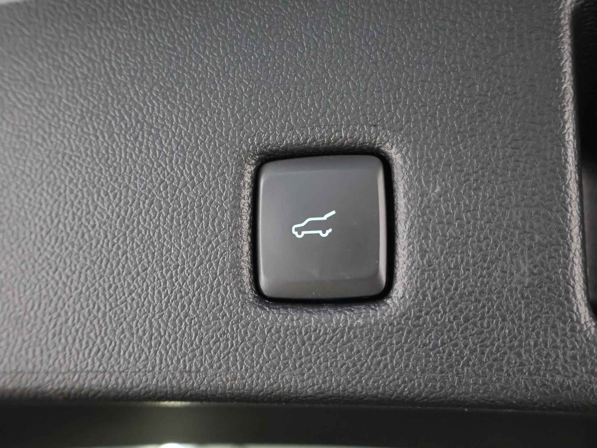 Ford Kuga 2.5 PHEV ST-Line X | Panoramadak | Winterpack | Adaptive Cruise Control | Adaptive LED koplampen | - 42/46