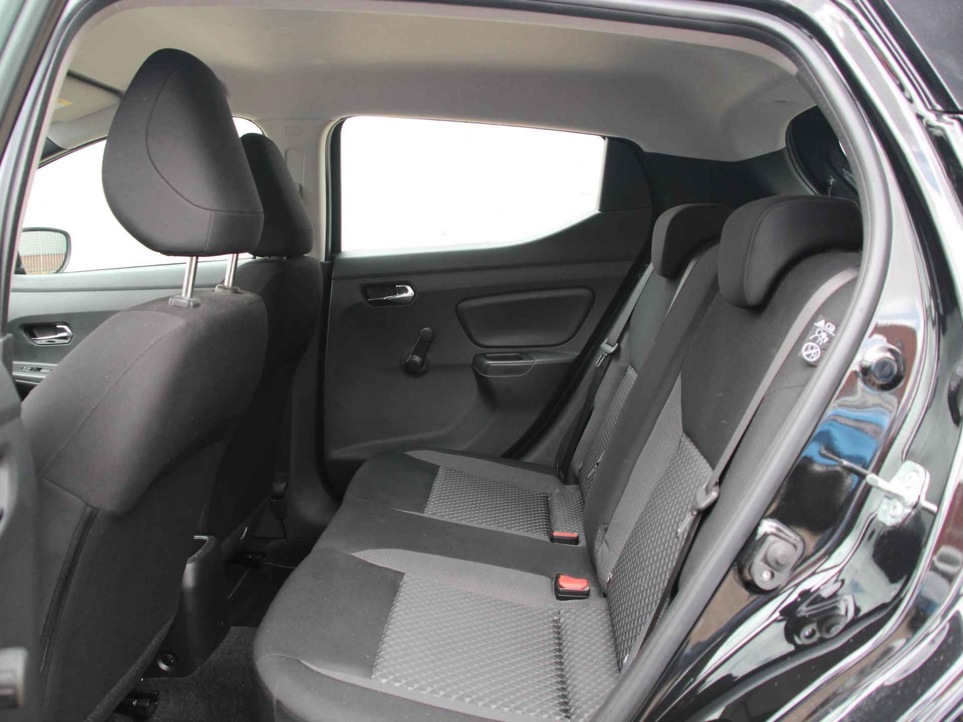 Nissan Micra 1.0 IG-T Acenta | Apple Carplay/Android Auto | Airco | Cruise Control | Bluetooth Tel. | DAB | Rijklaarprijs! - 11/23