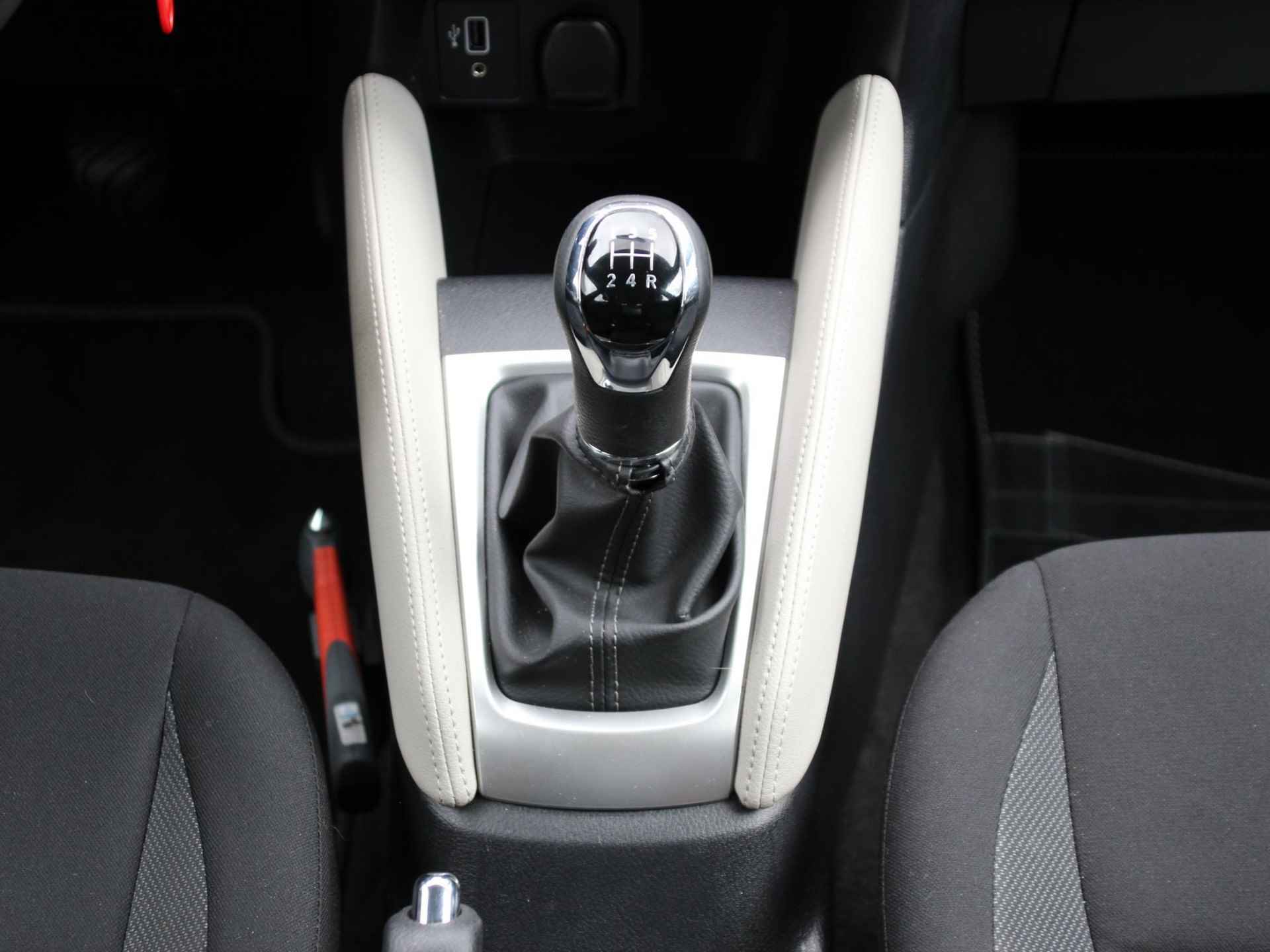 Nissan Micra 1.0 IG-T Acenta | Apple Carplay/Android Auto | Airco | Cruise Control | Bluetooth Tel. | DAB | Rijklaarprijs! - 19/23