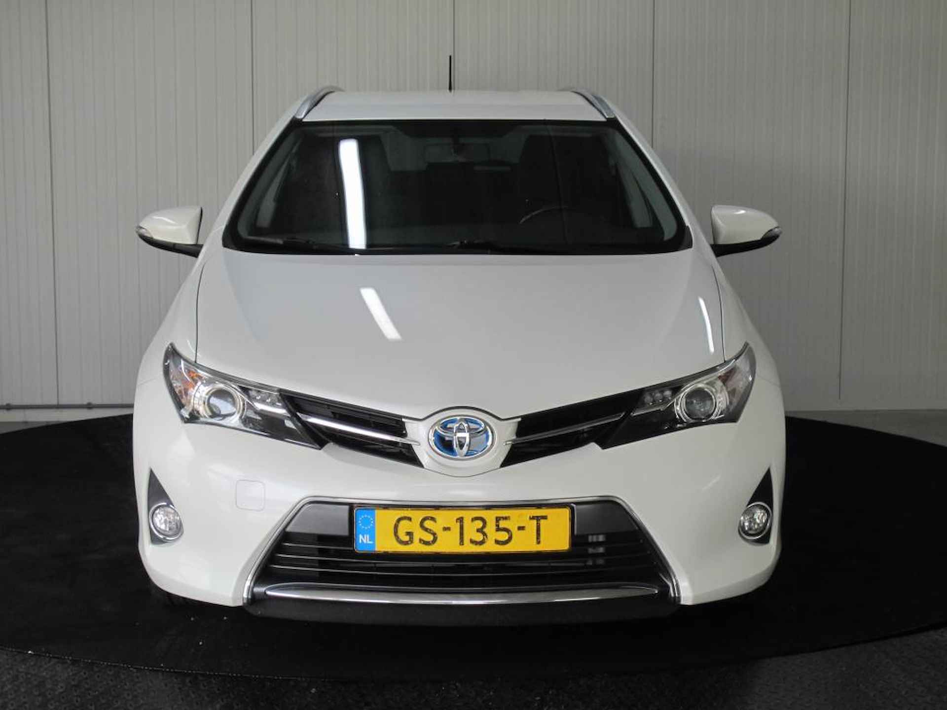 Toyota Auris Touring Sports 1.8 Hybrid Aspiration Navi Trekhaak Camera - 14/22