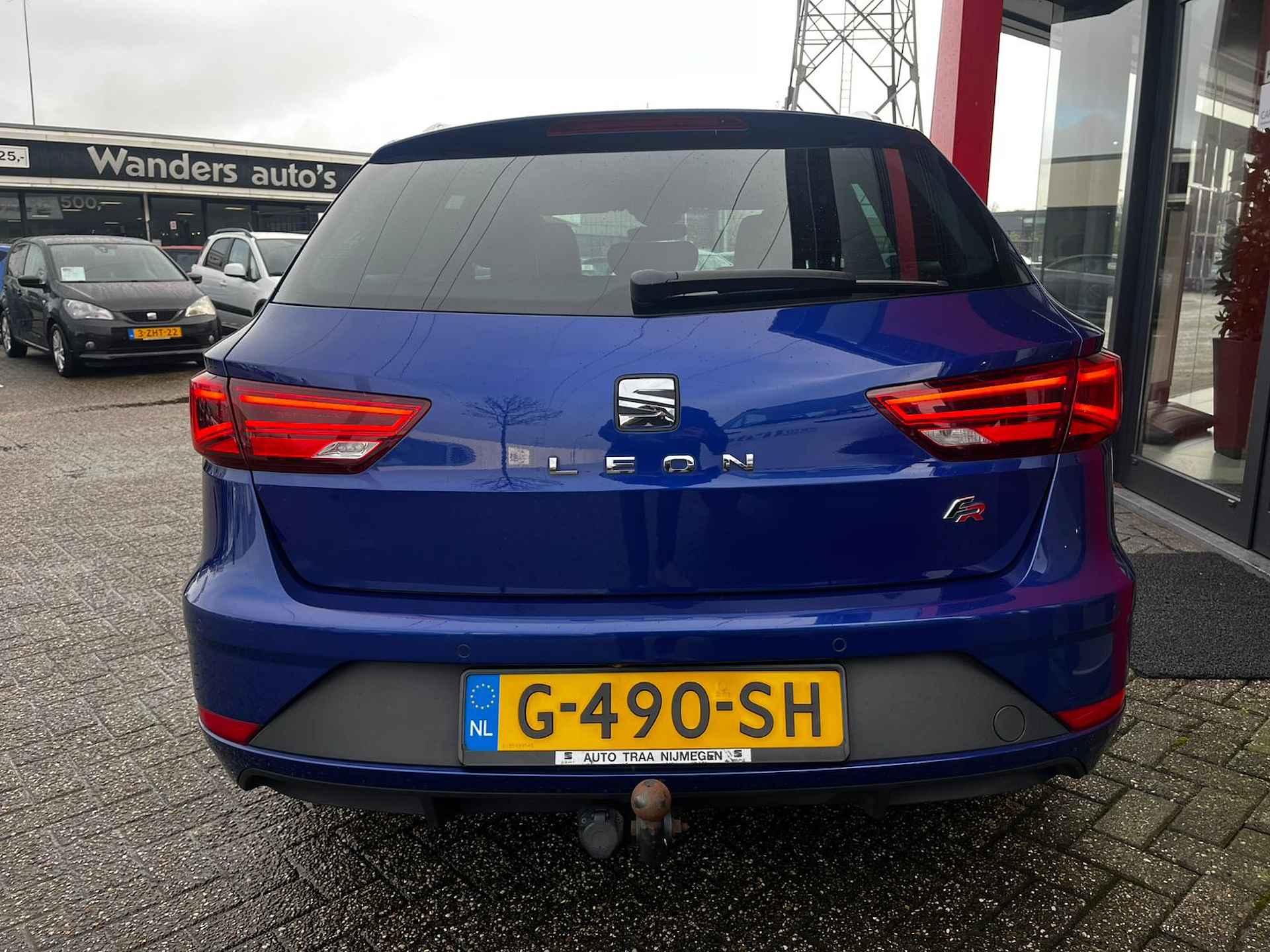 SEAT León ST 1.0 TSI FR Ultimate Edition / TREKHAAK / BEATS AUDIO / KEYLESS / - 4/25