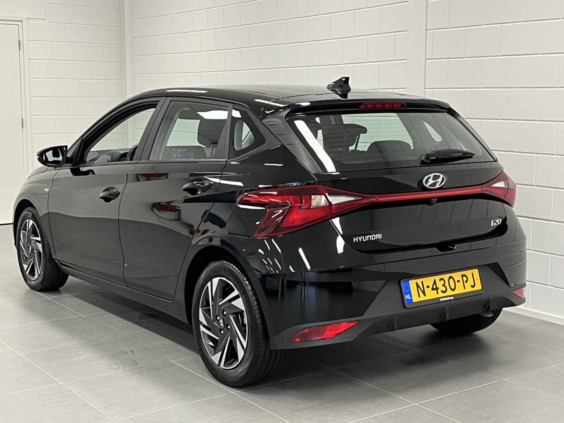 Hyundai i20 1.0 T-GDI Comfort APPLE / ANDROID NAVIGATIE | AIRCO | PARKEERSENSOREN + CAMERA ACHTER! - 11/43