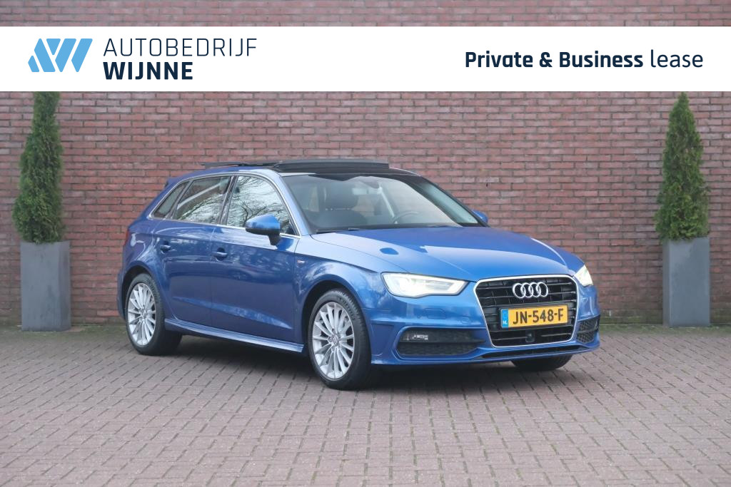 Audi A3 Sportback 2.0 TDi 150pk Adrenalin | Navi | Climate | Adaptive Cruise | Panoramadak | PDC