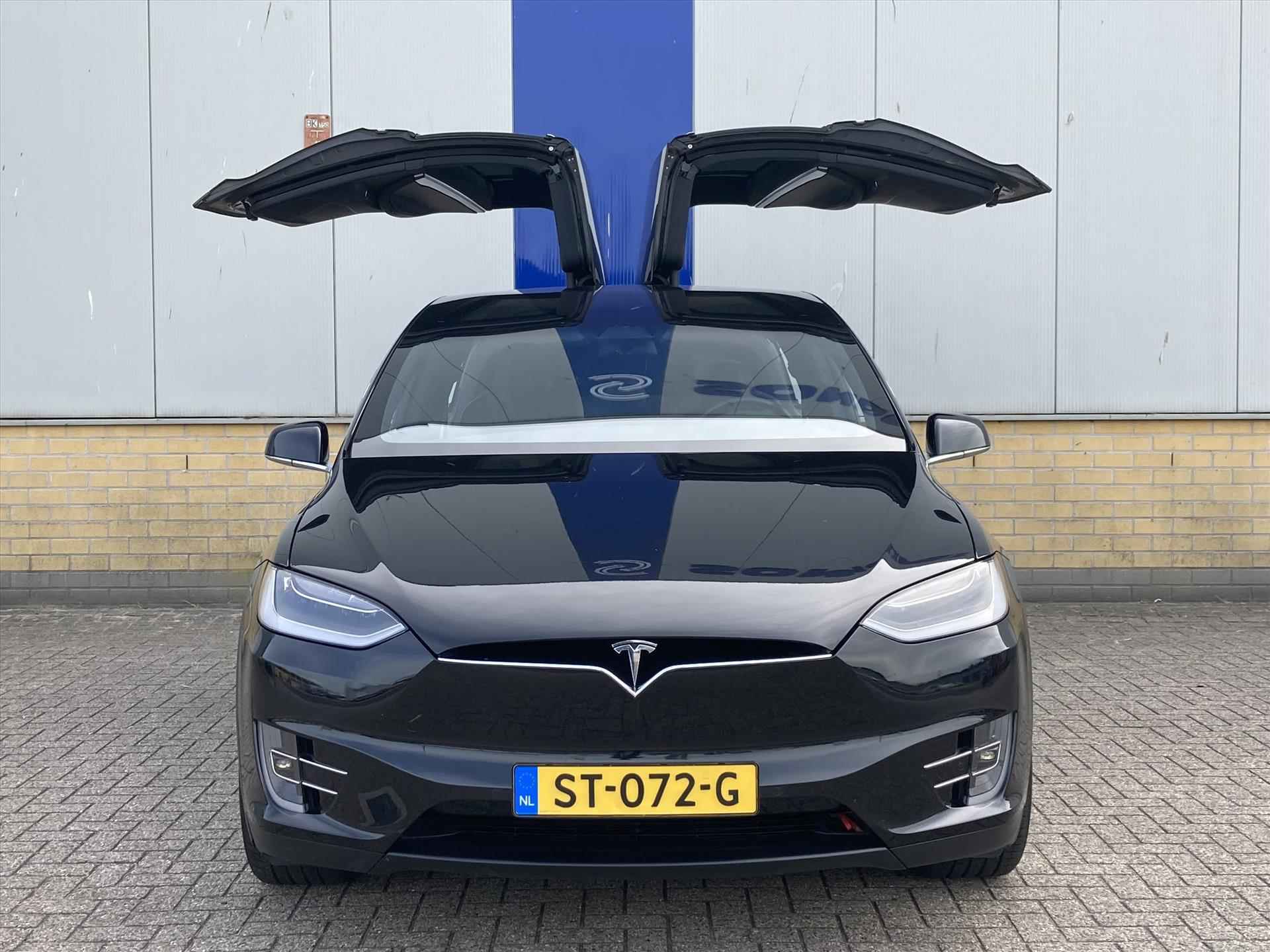 Tesla Model X 75kWh D 328pk 4WD X - 8/30