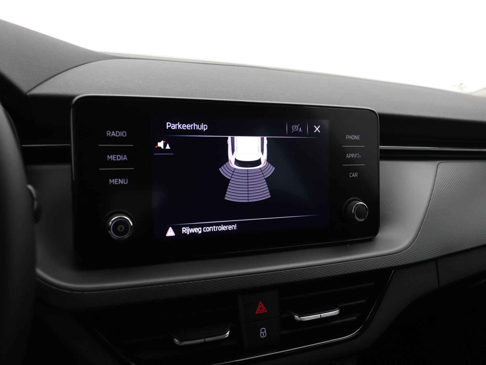 Skoda Kamiq 1.0 TSI Ambition | Stoelverwarming | ACC | Carplay | Parkeersensoren | LED | - 14/16