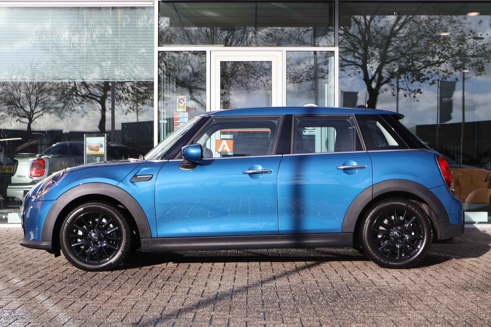 Mini Mini 5-Deurs (f55) 1.5 Business Edition Aut | Island Blue | Sfeer | Cruise | Carplay | DAB | LED | 1e Eigenaar - 12/39