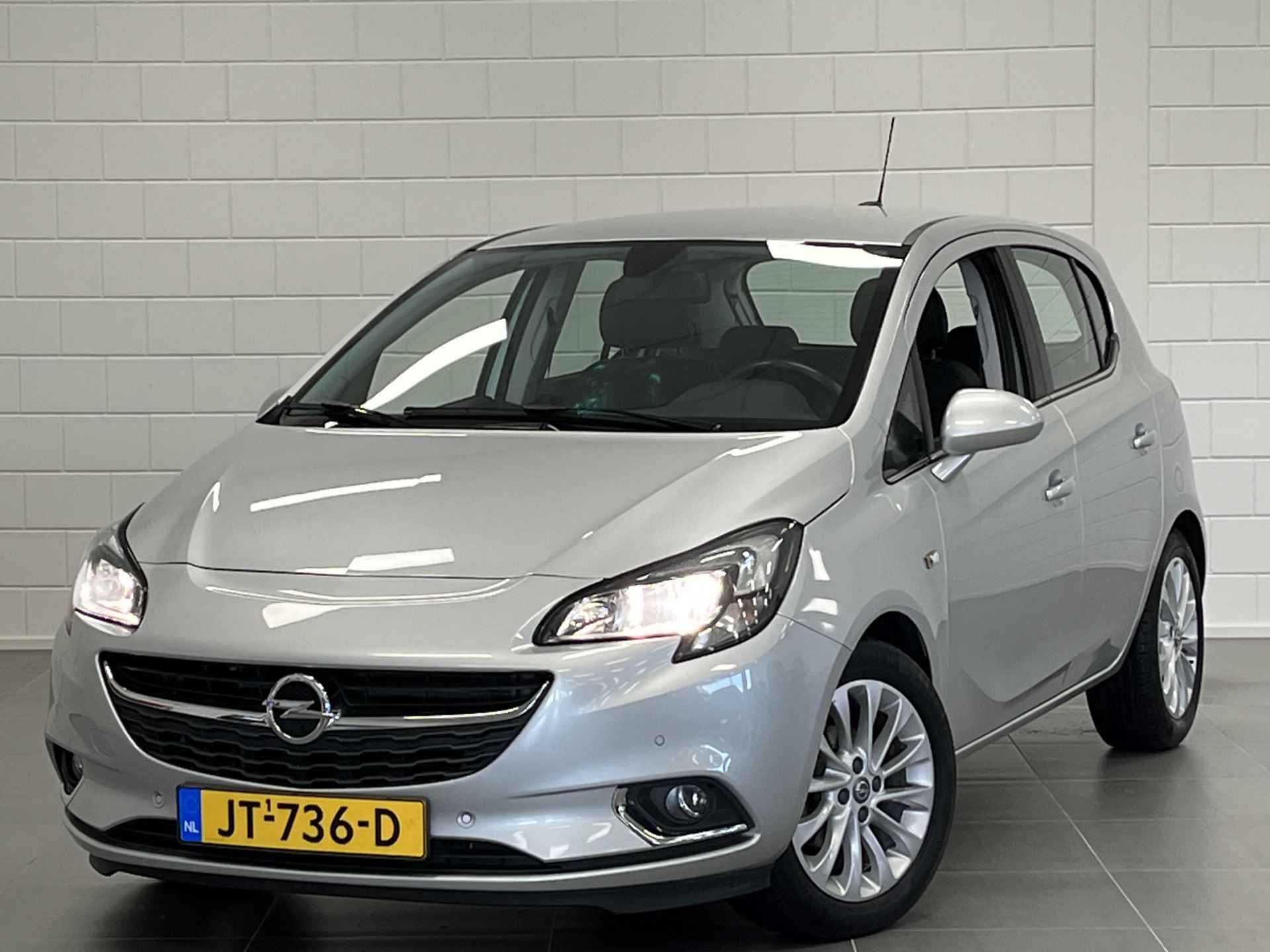 Opel Corsa 1.4 Innovation AUTOMAAT | CARPLAY | PARKEERHULP VOOR/ACHTER | GOED ONDERHOUDEN AUTO! - 37/43